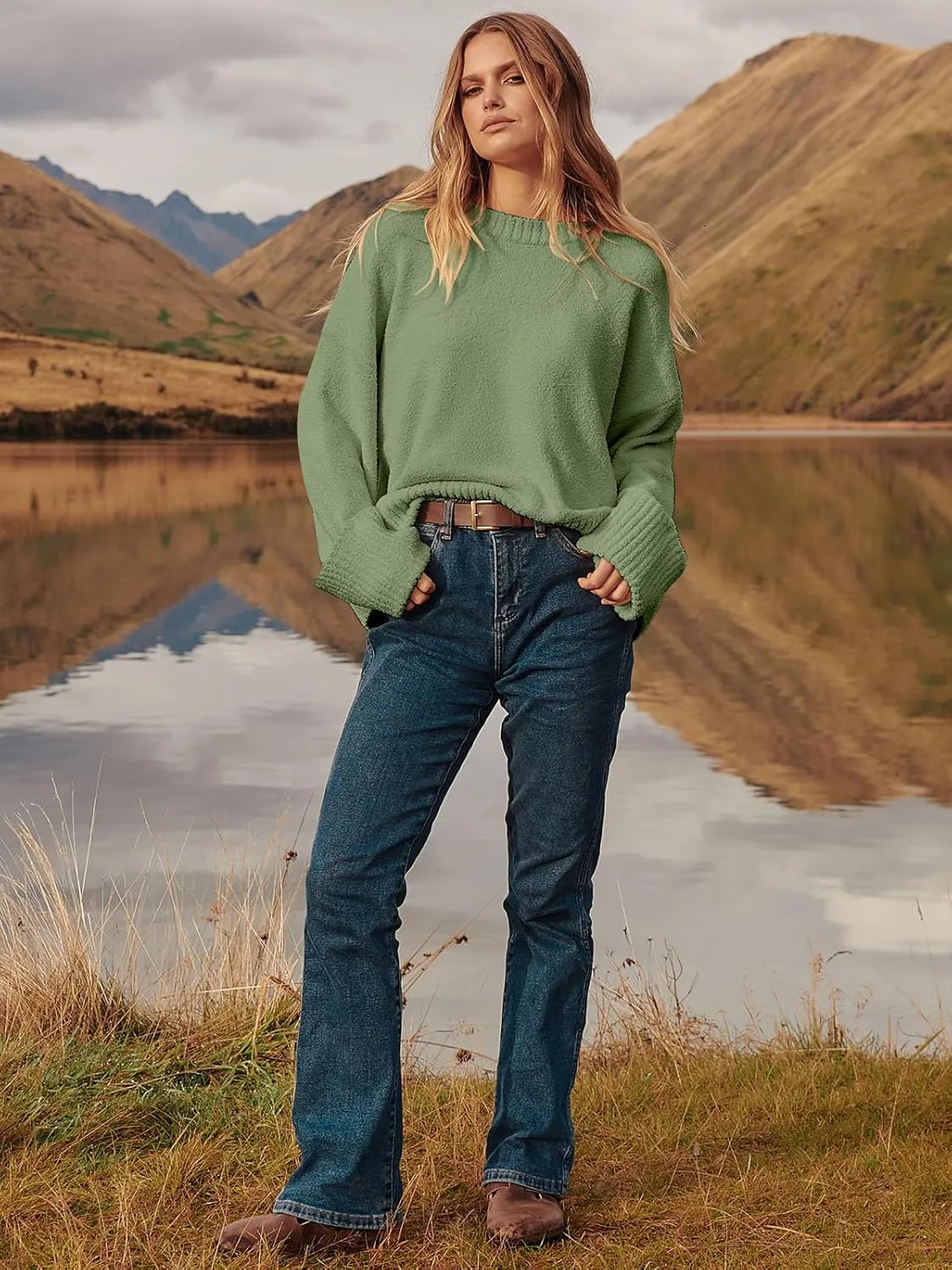 ANRABESS Women's Oversized Crewneck Long Sleeve Fuzzy Knit Casual Chunky Warm 2025 Fall Pullover Sweaters Top Trendy Outfits