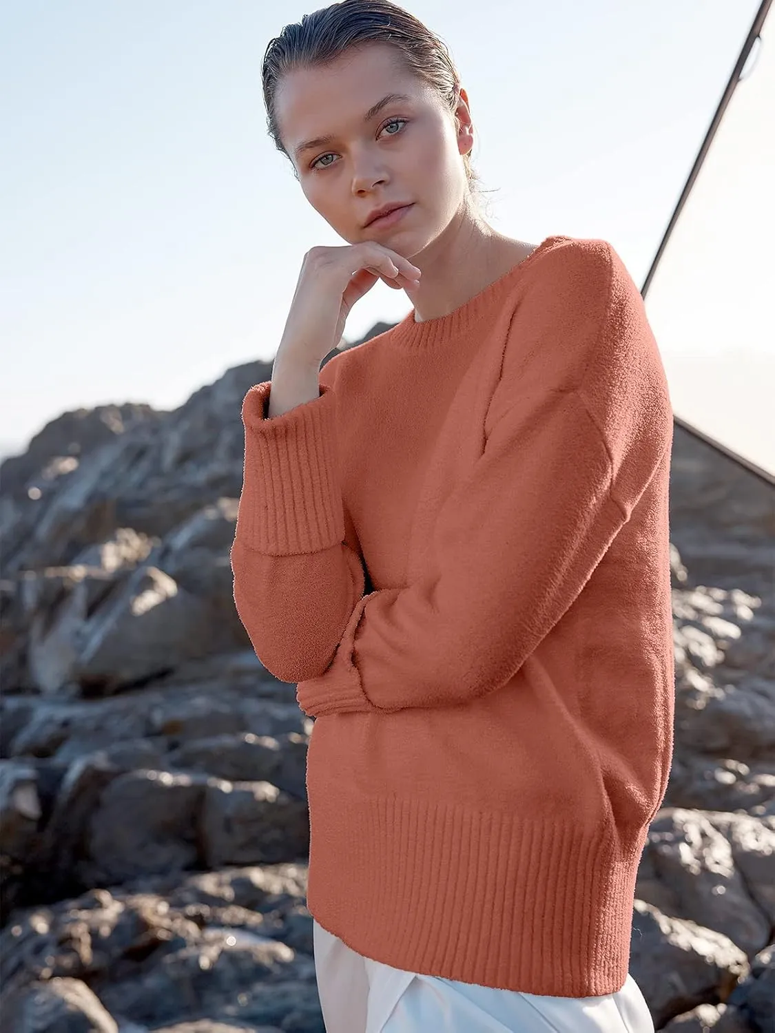ANRABESS Women's Oversized Crewneck Long Sleeve Fuzzy Knit Casual Chunky Warm 2025 Fall Pullover Sweaters Top Trendy Outfits