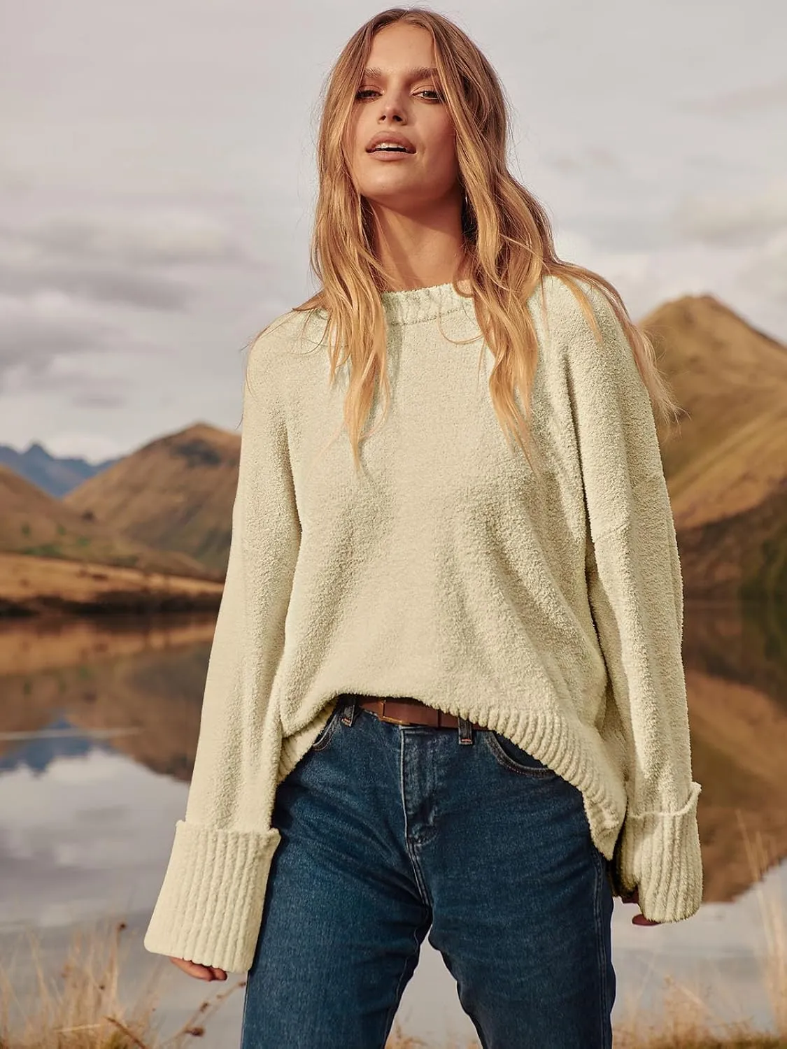 ANRABESS Women's Oversized Crewneck Long Sleeve Fuzzy Knit Casual Chunky Warm 2025 Fall Pullover Sweaters Top Trendy Outfits