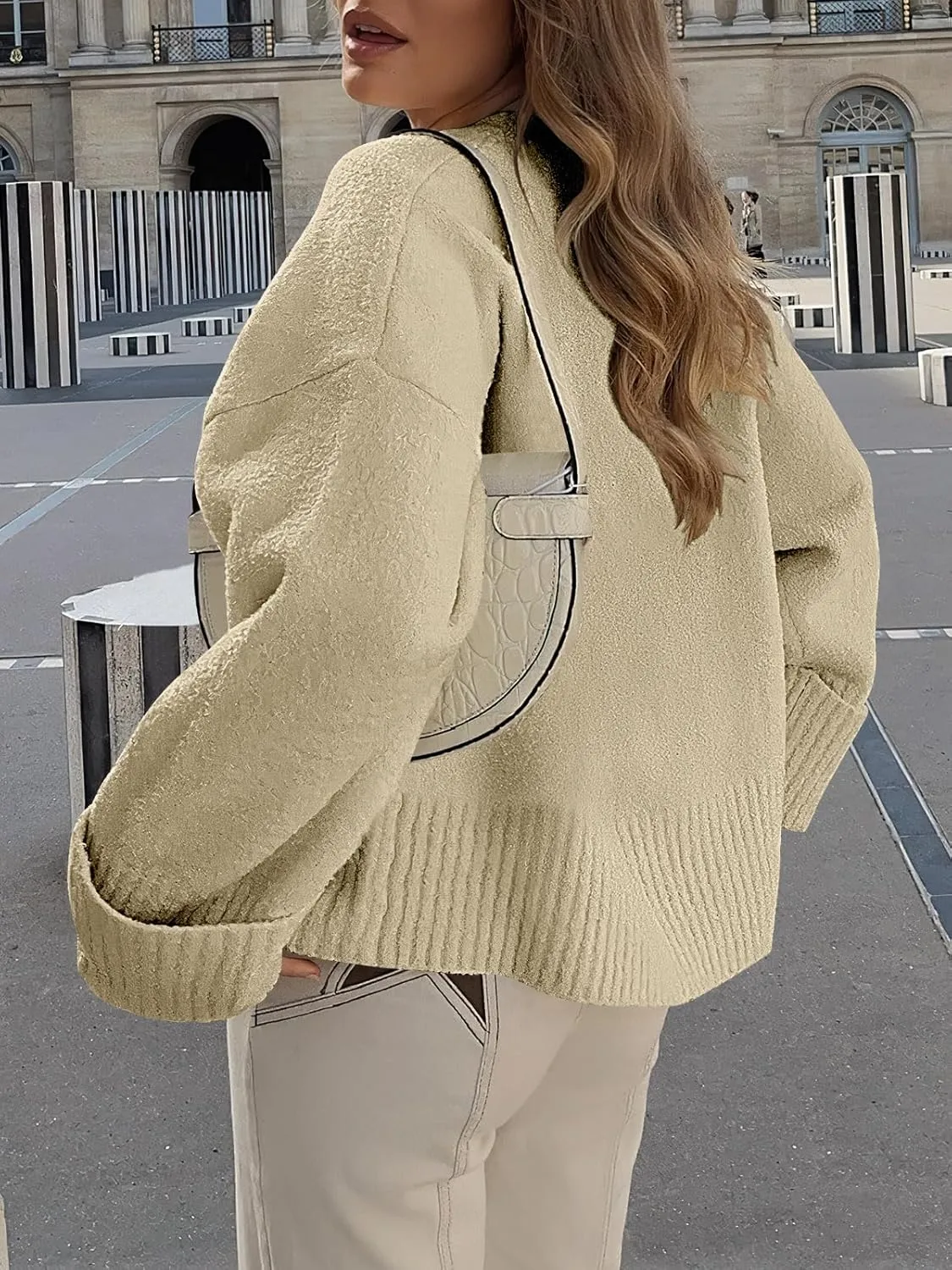 ANRABESS Women's Oversized Crewneck Long Sleeve Fuzzy Knit Casual Chunky Warm 2025 Fall Pullover Sweaters Top Trendy Outfits