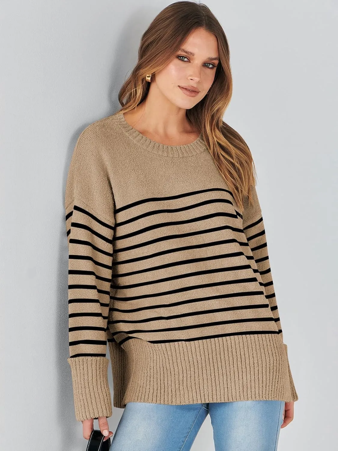 ANRABESS Women's Oversized Crewneck Long Sleeve Fuzzy Knit Casual Chunky Warm 2025 Fall Pullover Sweaters Top Trendy Outfits