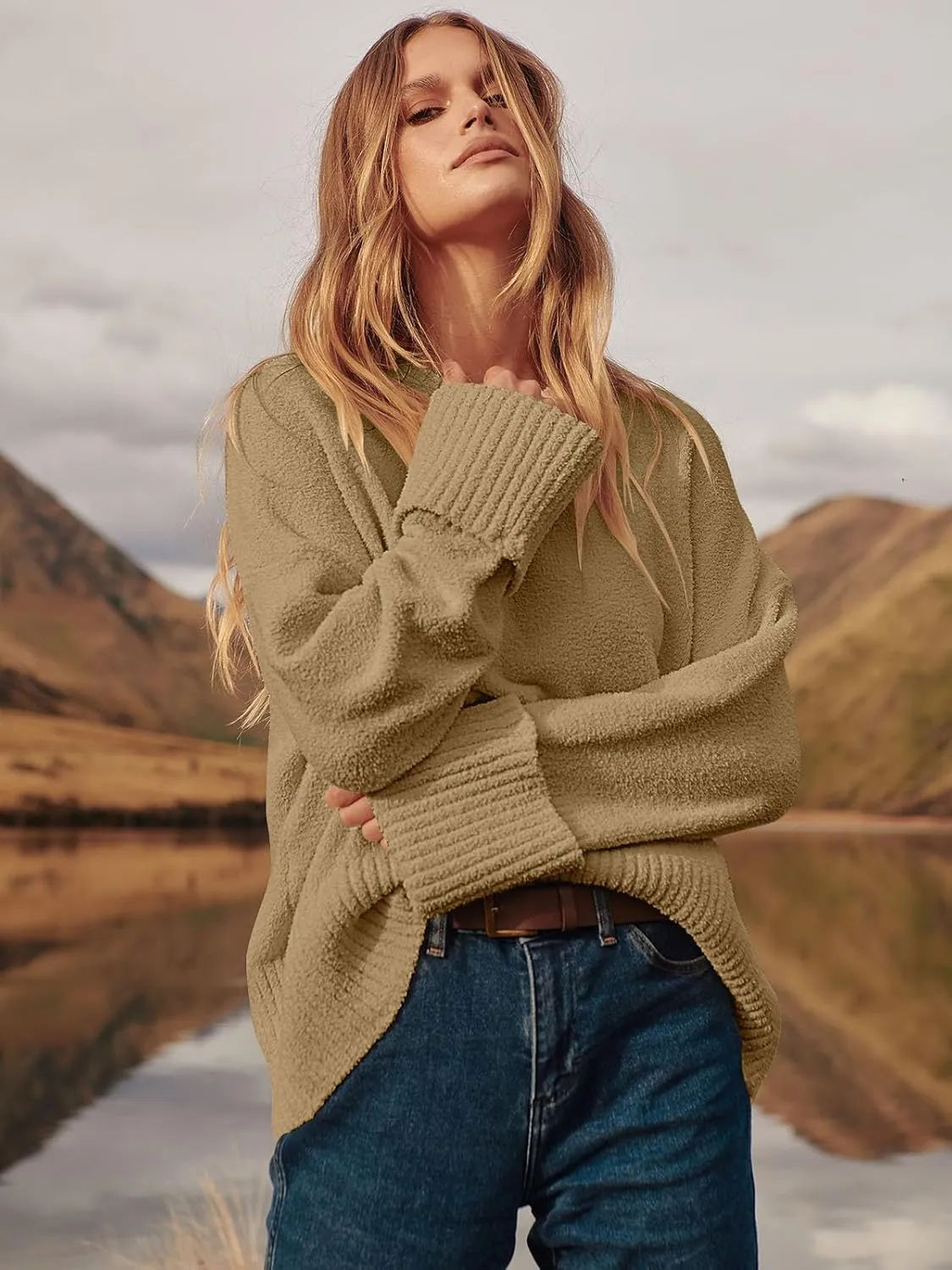 ANRABESS Women's Oversized Crewneck Long Sleeve Fuzzy Knit Casual Chunky Warm 2025 Fall Pullover Sweaters Top Trendy Outfits