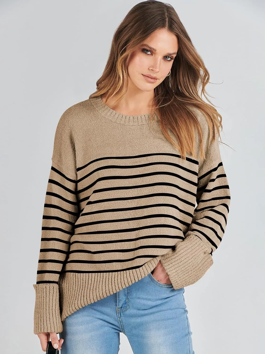 ANRABESS Women's Oversized Crewneck Long Sleeve Fuzzy Knit Casual Chunky Warm 2025 Fall Pullover Sweaters Top Trendy Outfits