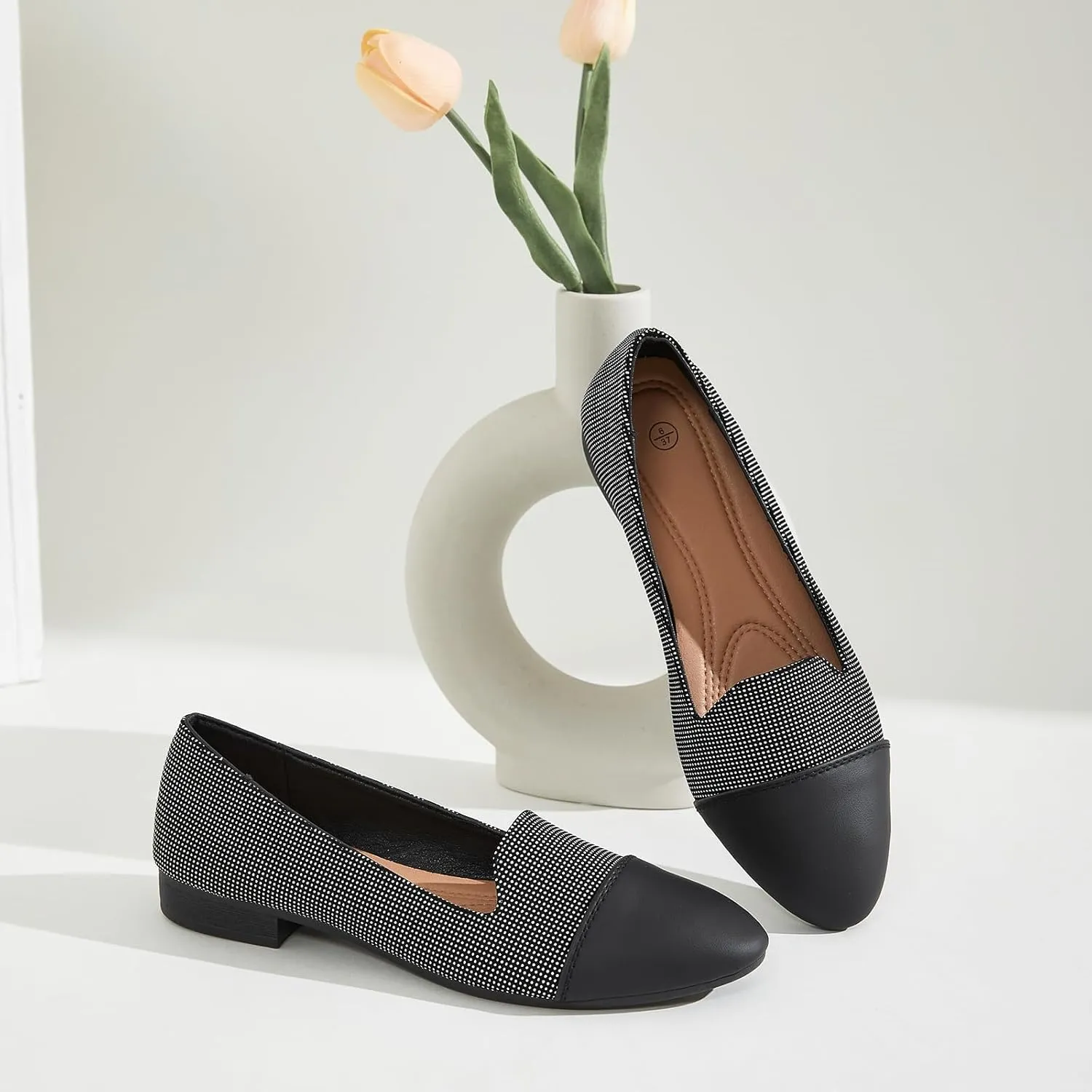 BABUDOG Womens Flats with Synthetic Leather,Classic Black and White Flats Shoes,Dress Shoes for Women
