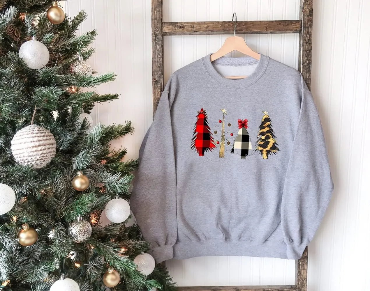 Barlver Women Christmas Fleece Sweaters Long Sleeve Fuzzy Sweatshirts Holiday Graphic Shirts
