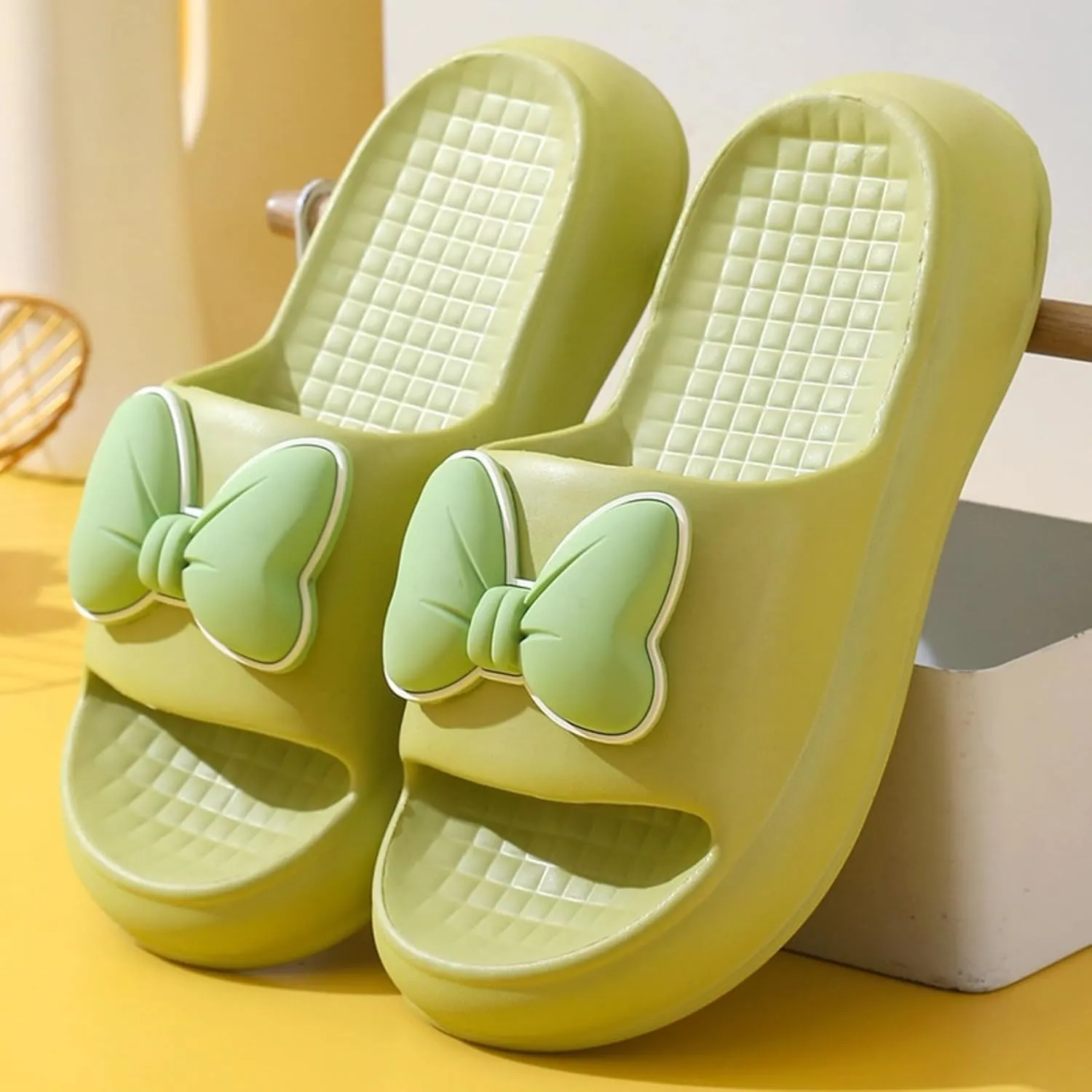 Beach Sandals Bow Tie Slides Slippers for Women Summer Sandals Non Slip Fashion Shower Slippers with Bows Open Toe Slides Thick Sole Home Shoes Bathroom Slippers