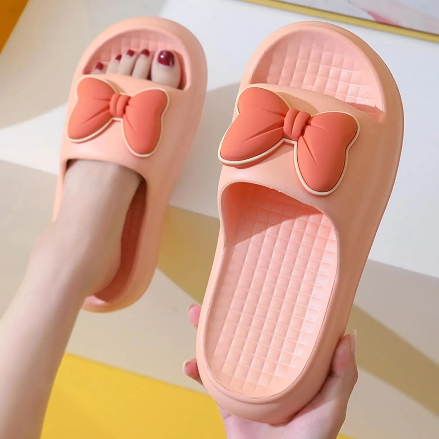 Beach Sandals Bow Tie Slides Slippers for Women Summer Sandals Non Slip Fashion Shower Slippers with Bows Open Toe Slides Thick Sole Home Shoes Bathroom Slippers