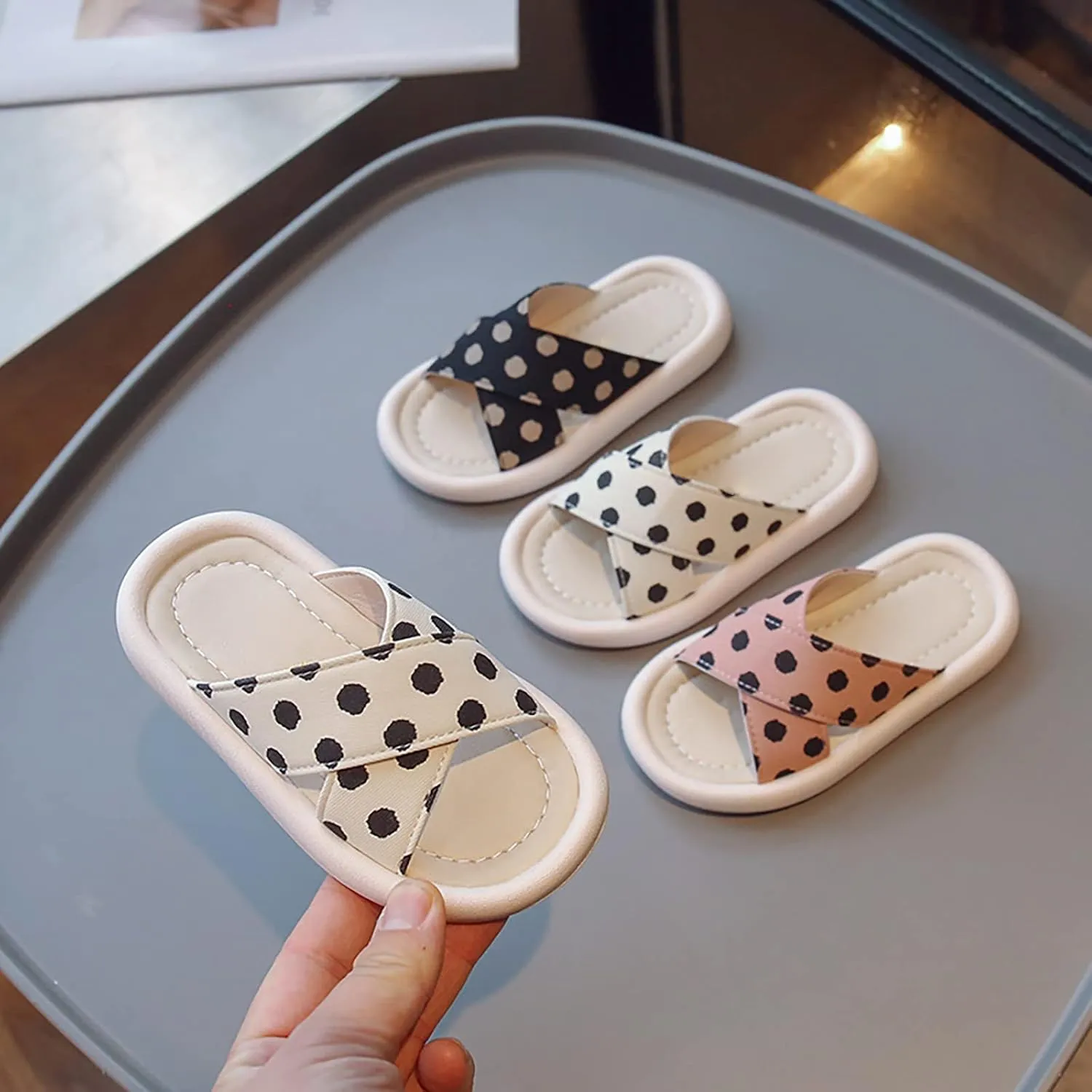 Children Girls Sandals Polka Dot Rubber Soft Bottom Casual Shoes Open Toe Outside Wear Slippers for Girls Size 5 (Black, 7 Toddler)