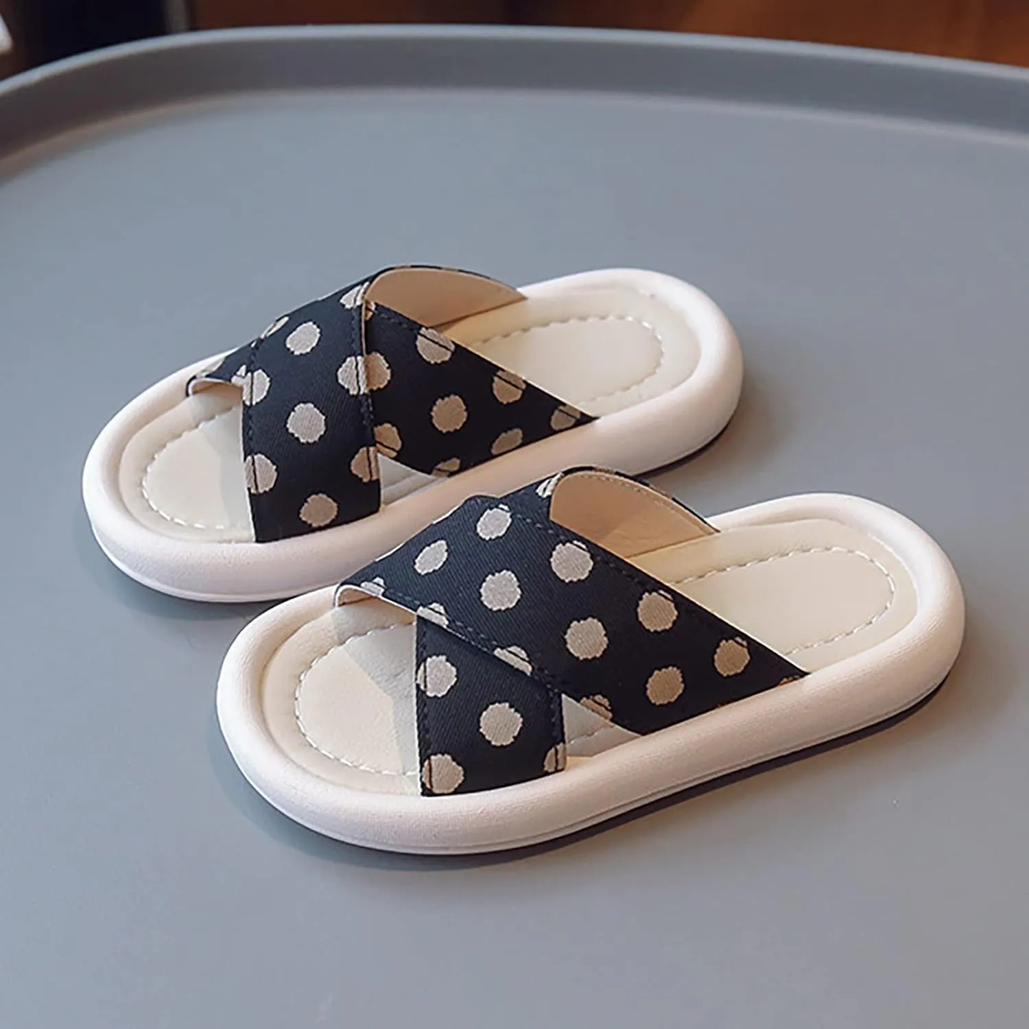 Children Girls Sandals Polka Dot Rubber Soft Bottom Casual Shoes Open Toe Outside Wear Slippers for Girls Size 5 (Black, 7 Toddler)