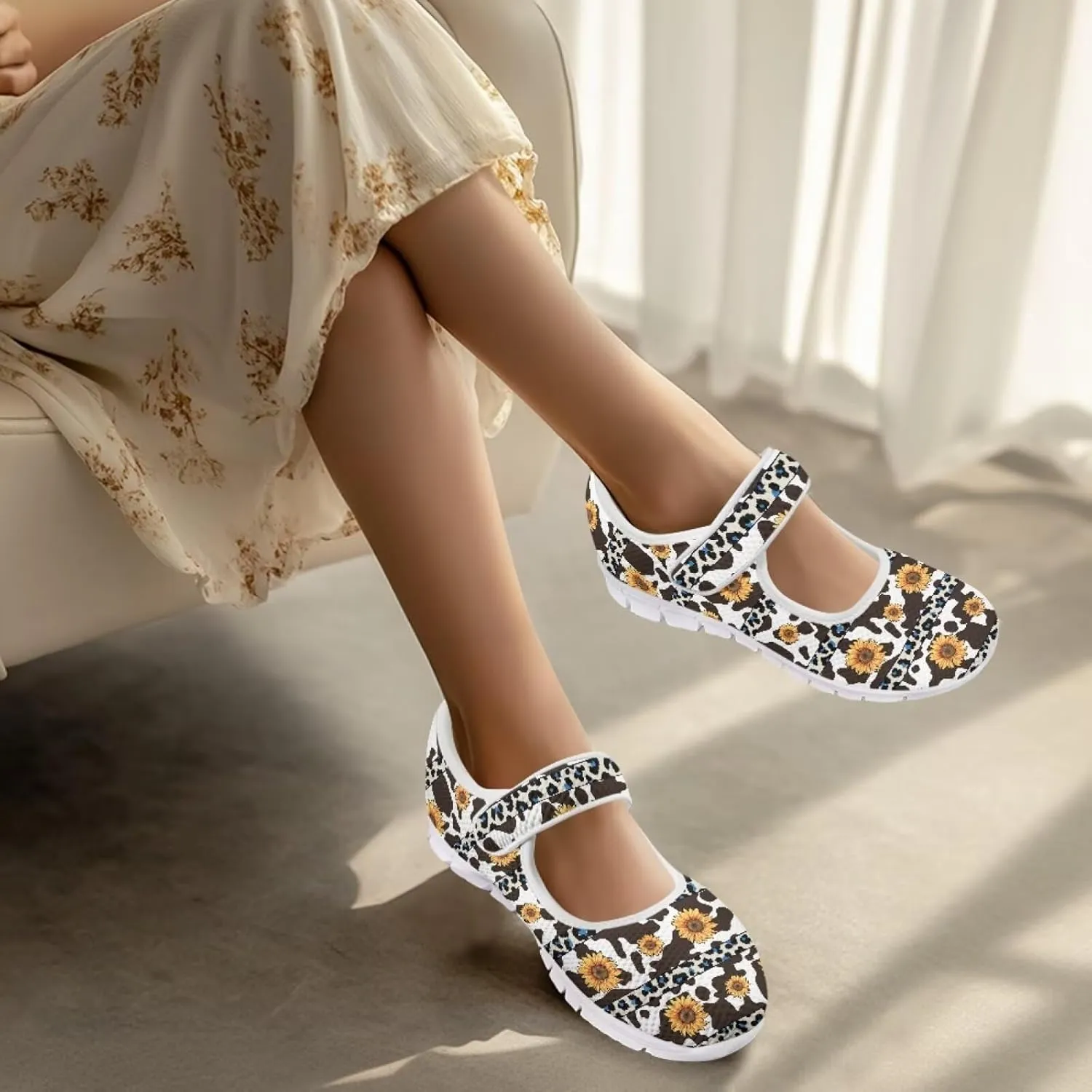 Coloranimal Mary Jane Flats Shoes for Women Casual Mary Jane Shoes Slip On Shoes Buckle Strap Round Toe Women's Flats Uniform Shoes Outdoor
