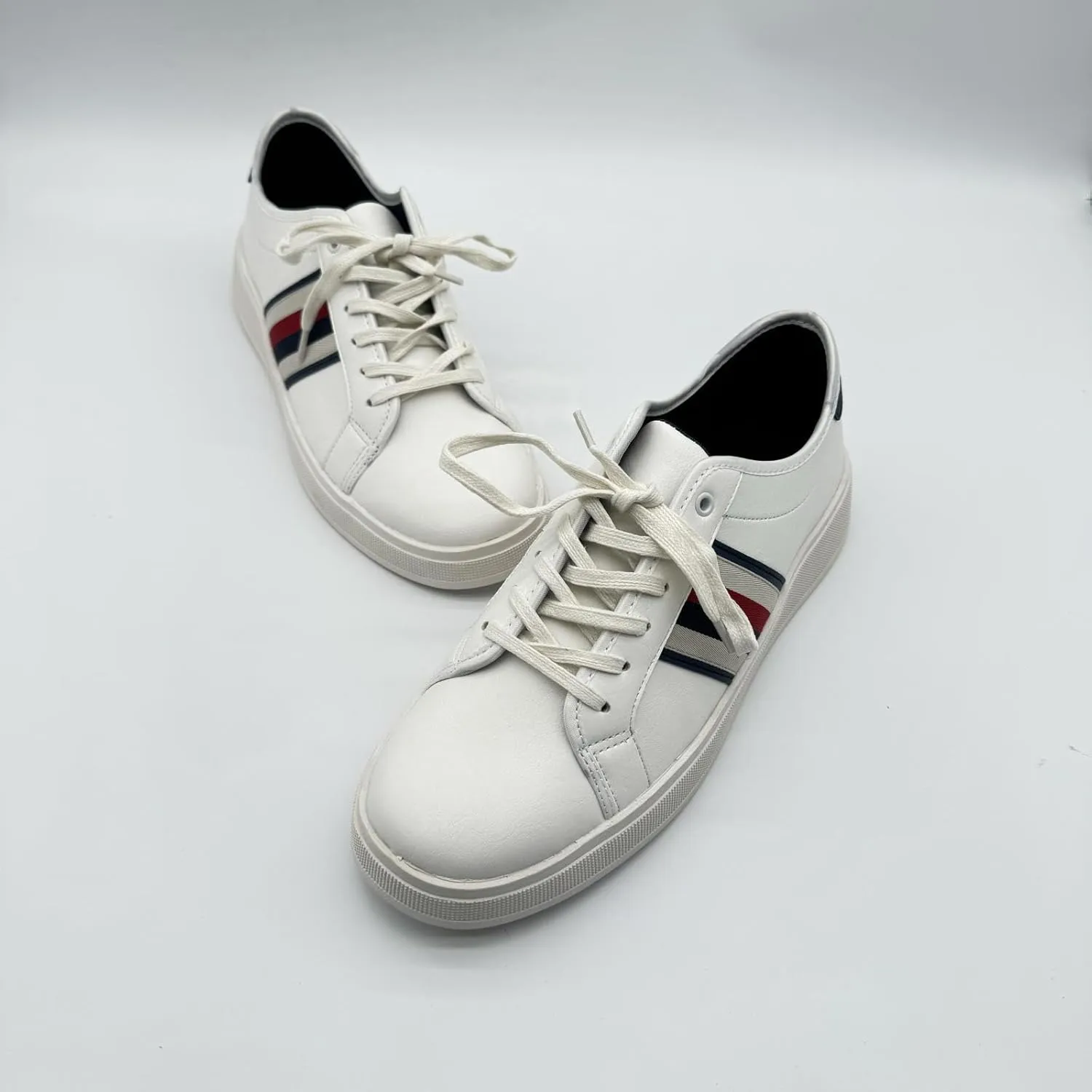 Contemporary High-End Fashion Durable Anti-Slip Ergonomic Design of Men's Casual Sneakers