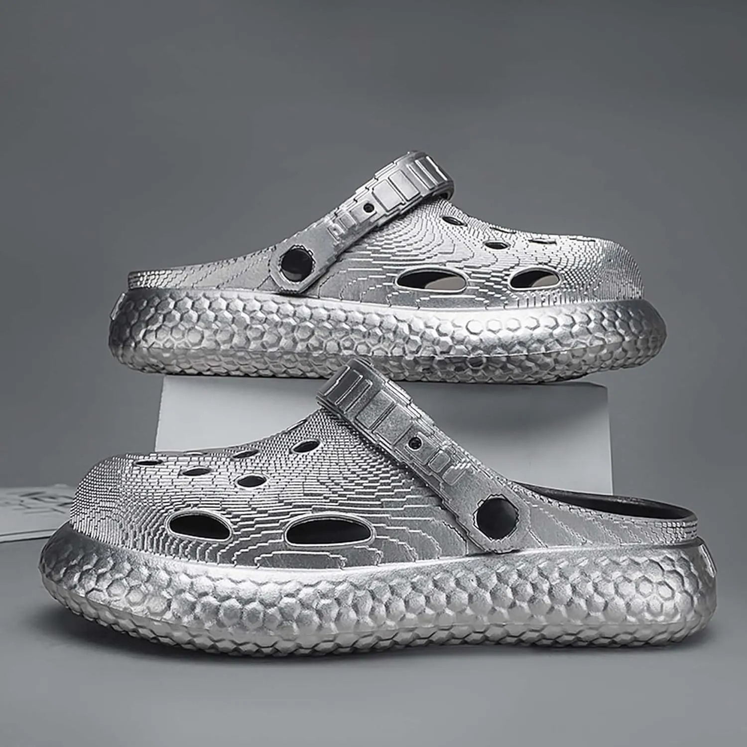 Couple Fashion Comfortable Slippers,Platform Clogs Bathroom Garden Non-slip Hole Breathable Lightweight Sandals Unisex Beach