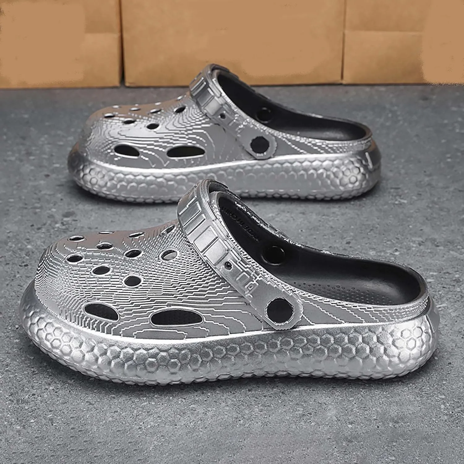 Couple Fashion Comfortable Slippers,Platform Clogs Bathroom Garden Non-slip Hole Breathable Lightweight Sandals Unisex Beach