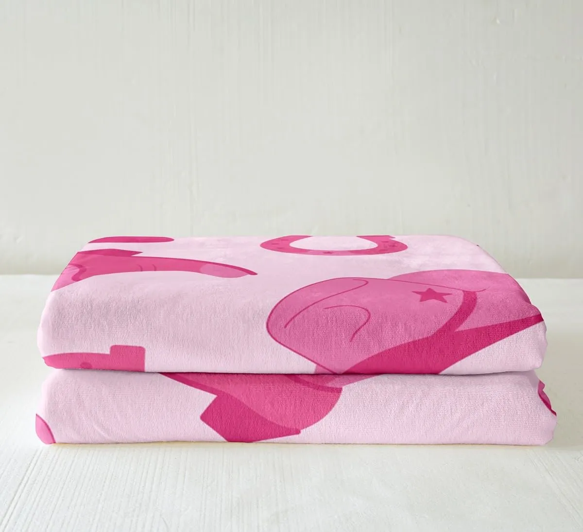Erosebridal Cowgirl Throw Blanket Cute Kawaii Pink Cowgirl Throw 50"X60" Fleece Blanket Gifts For Girls Women Cowboy Hat Boots Horseshoe Lightweight Sherpa Fuzzy Blankets Wild West Decor For Bed Couch