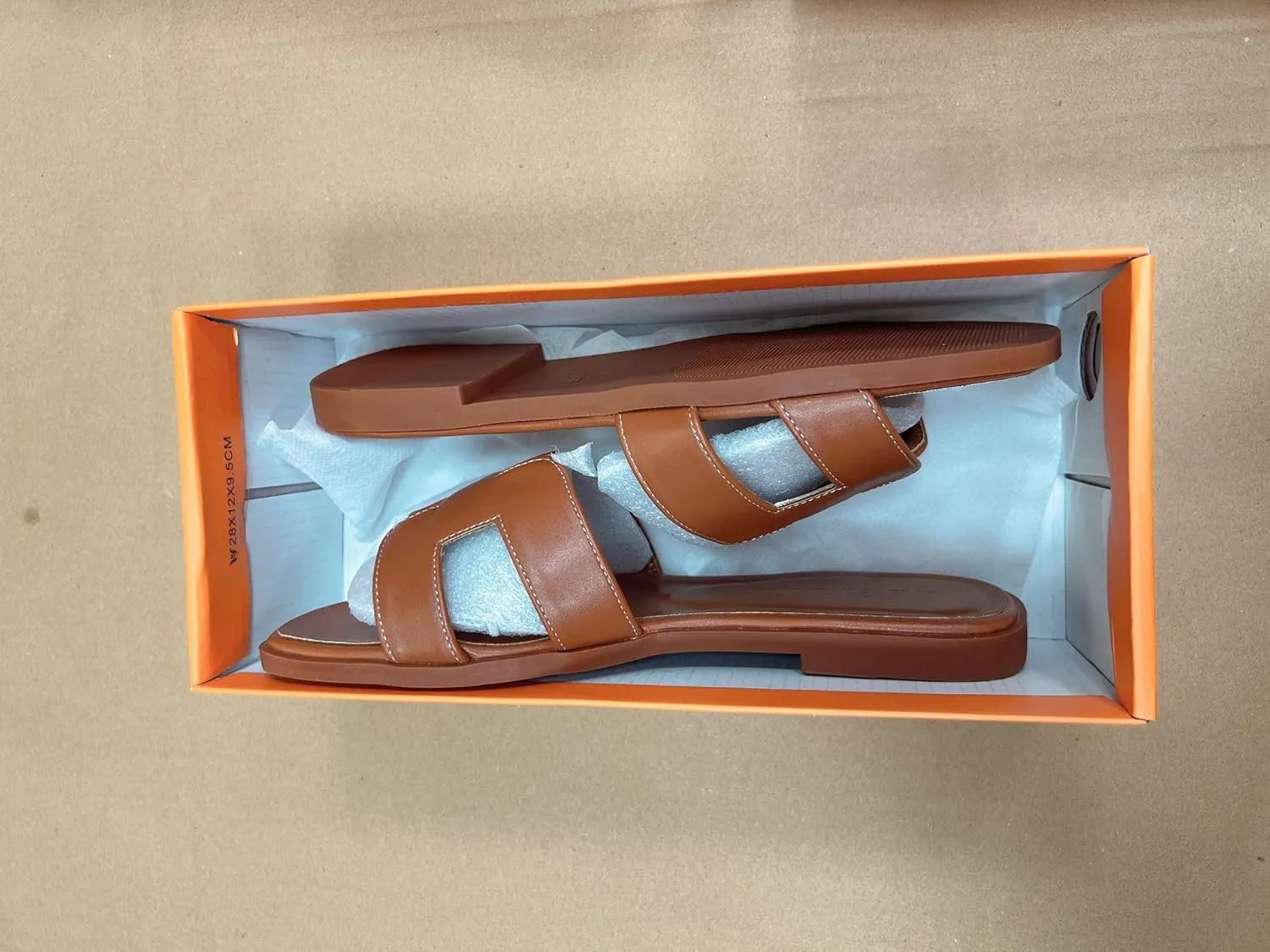 Flat Slide Sandals for Women's Non Slip Comfortable 2025 Summer Dressy Slippers Non Slip Comfortable Leather Slippers Cute Open Toe Shoes