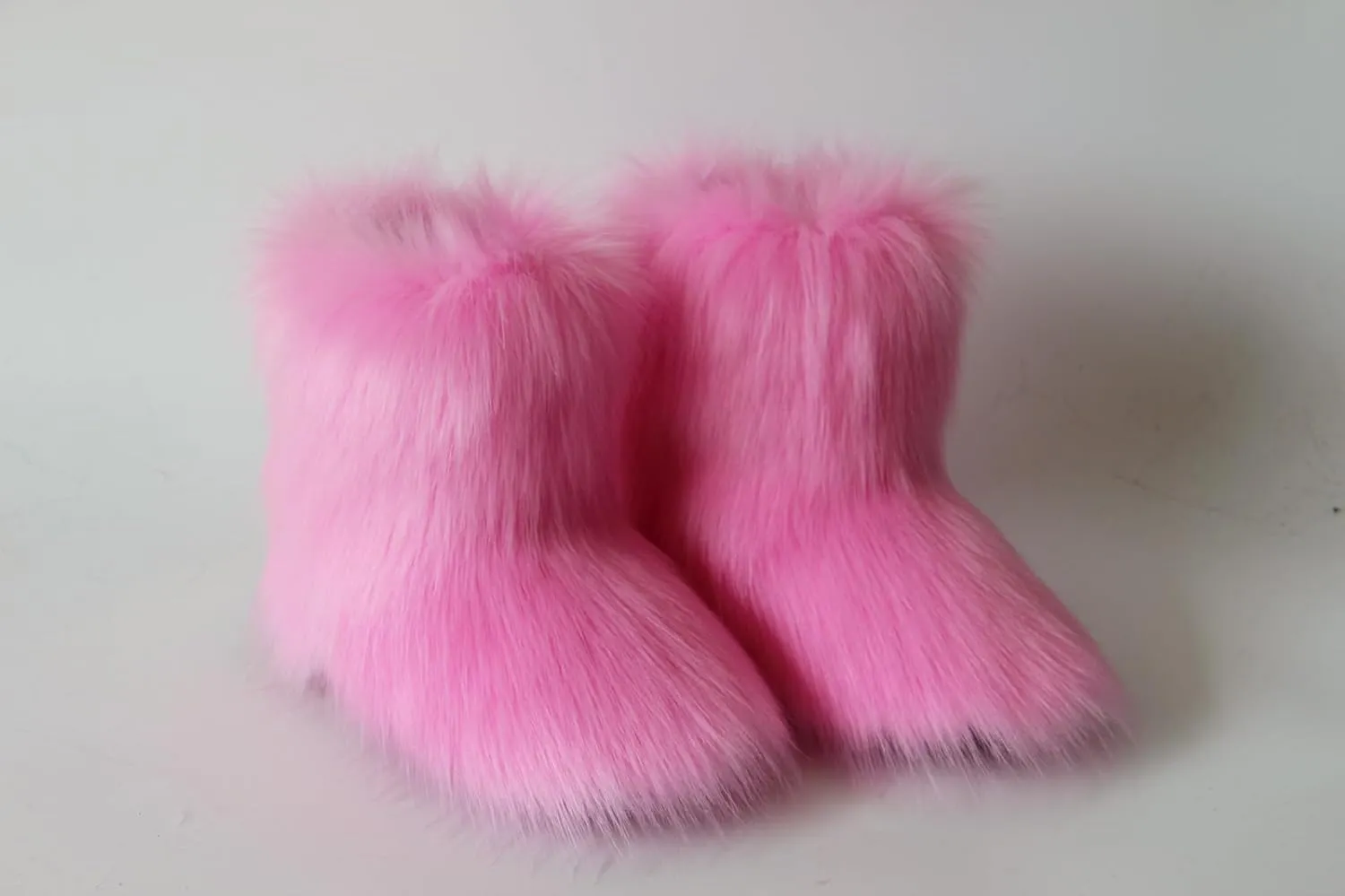 Gegefur Girls Boys Kids Faux Fur Boots Furry Fuzzy Fluffy Warm Winter Snow Boots Flat Shoes Outdoor
