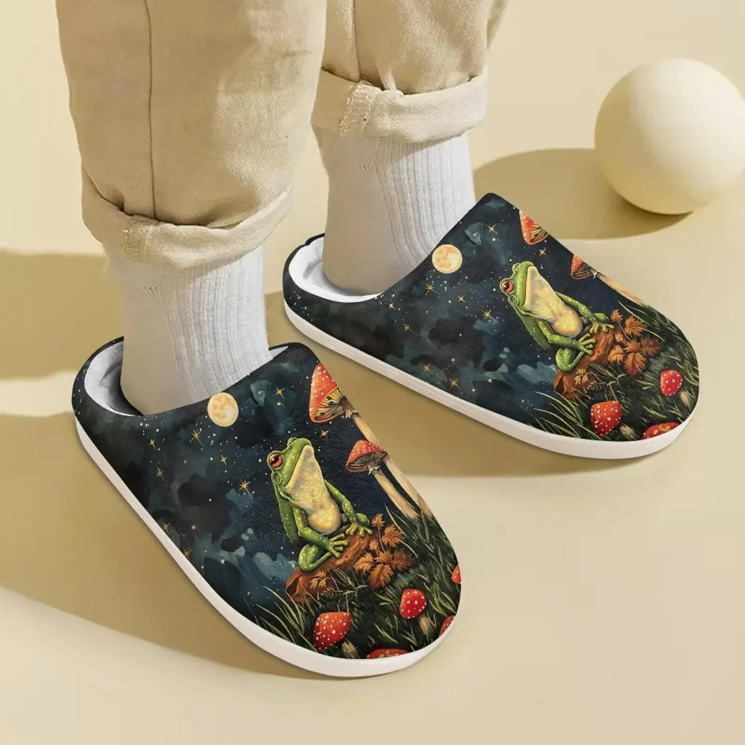GOSTONG Kids Slippers Breathable Warm Fuzzy Lining Winter House Slippers Non Slip Girls Boys Slip on Home Shoes US 9-15 White