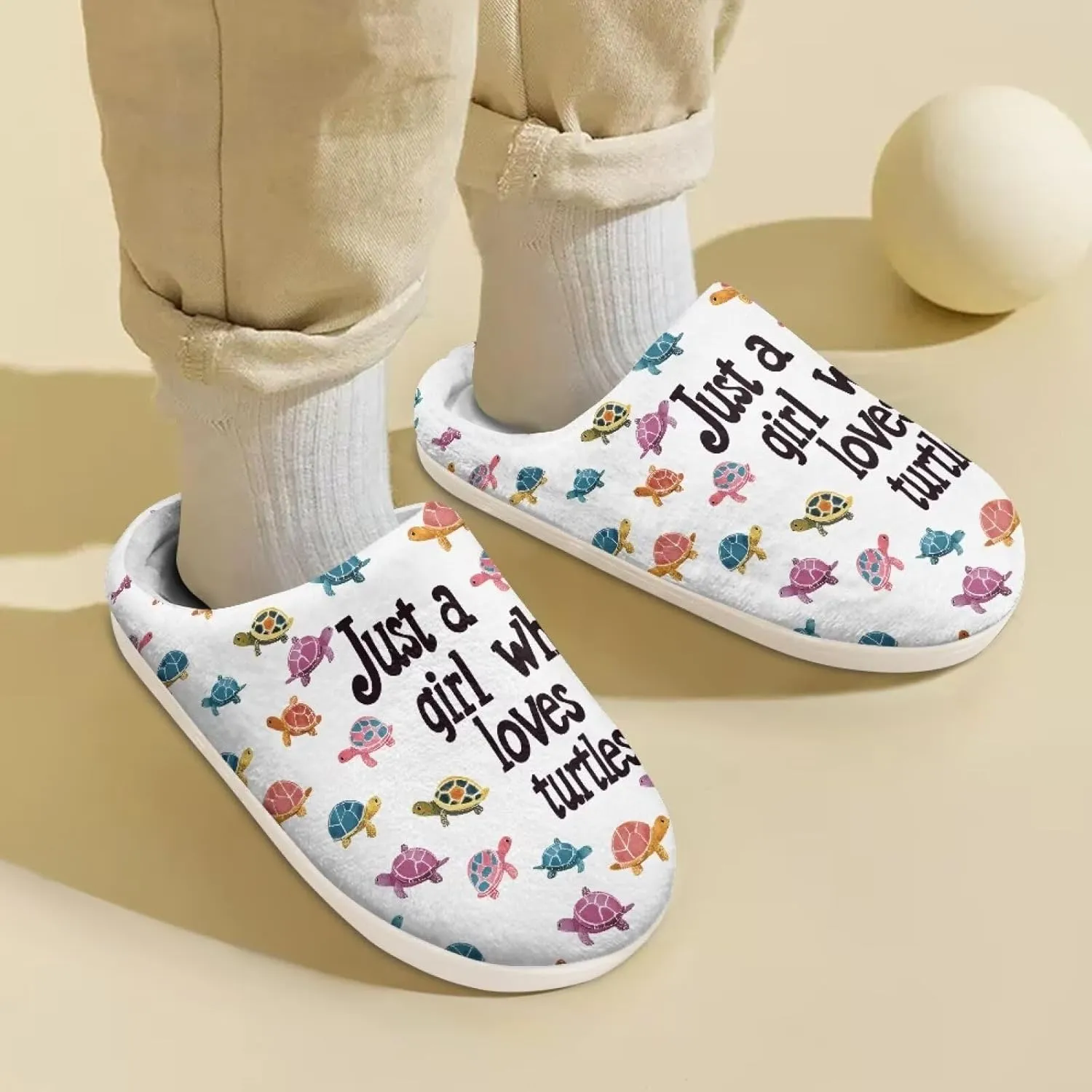 GOSTONG Kids Winter Slippers with Warm Fuzzy Lined Soft Fluffy Plush Slippers Boys Girls Non Slip Home Cotton Shoes US 9-15