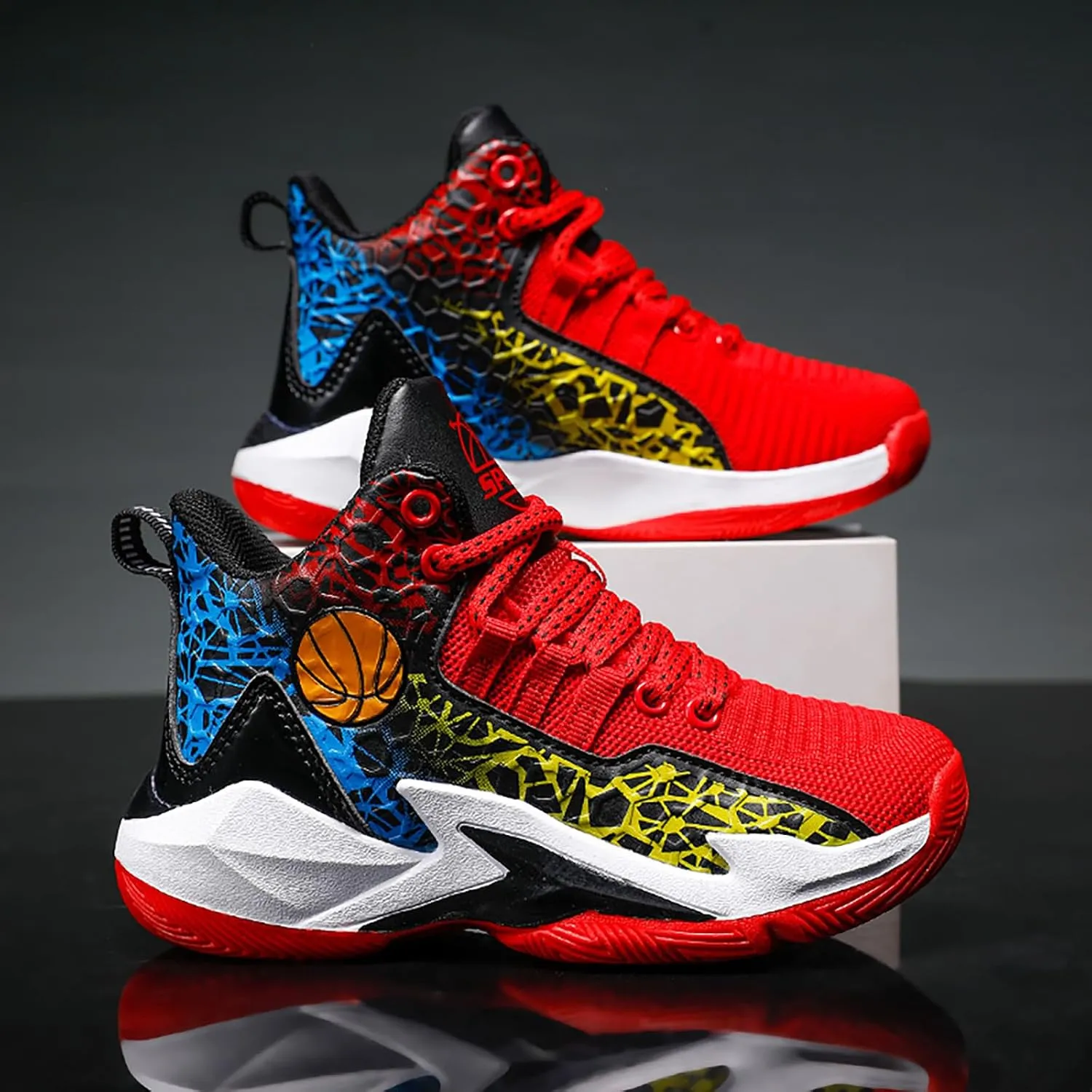 Kids Basketball Shoes High-top Sports Shoes Boys Sneakers Durable Lace-up Non-Slip Running Shoes Secure for Little Kids Big Kids