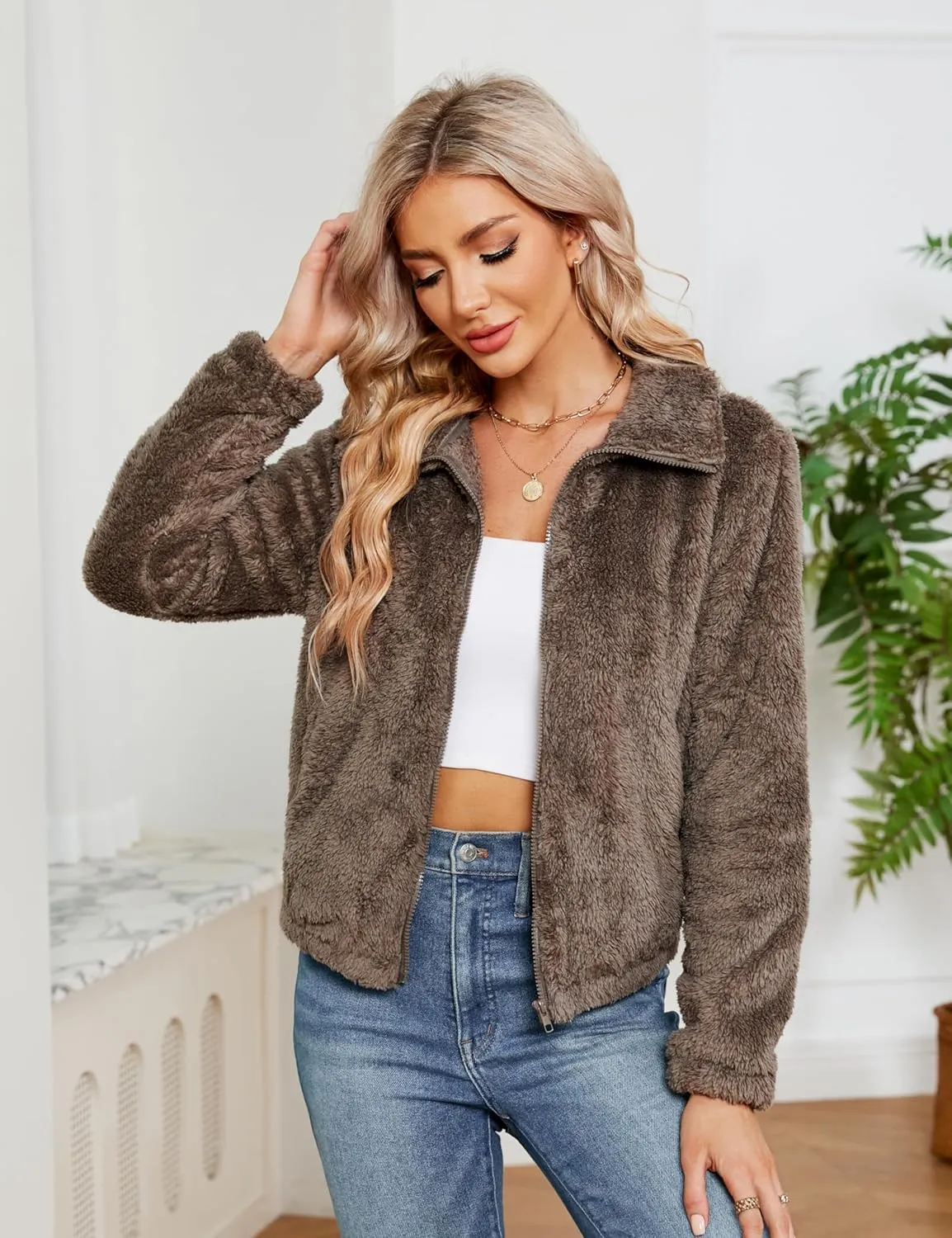 KOJOOIN Women's Winter Fleece Jackets Sherpa Teedy Zip-up Jackets Coat Faux Fur Long Sleeve Shaggy Jacket with Pockets