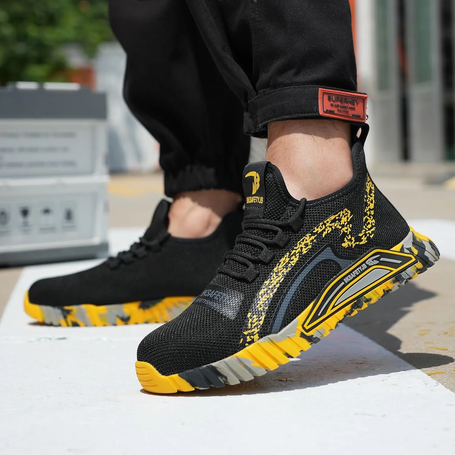 Lightweight Work Safety Steel Toe Sneakers, Durable Breathable Light Construction Tennis Shoes
