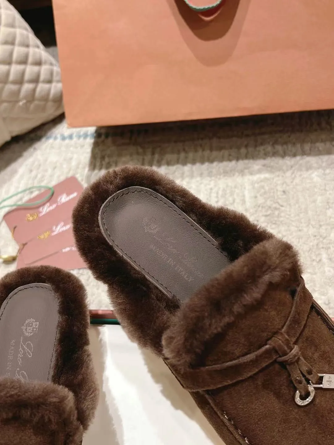 LP Charms Walk Babouche Loafer Bottele Brown  Suede With Rabbit Fur Lining 206245