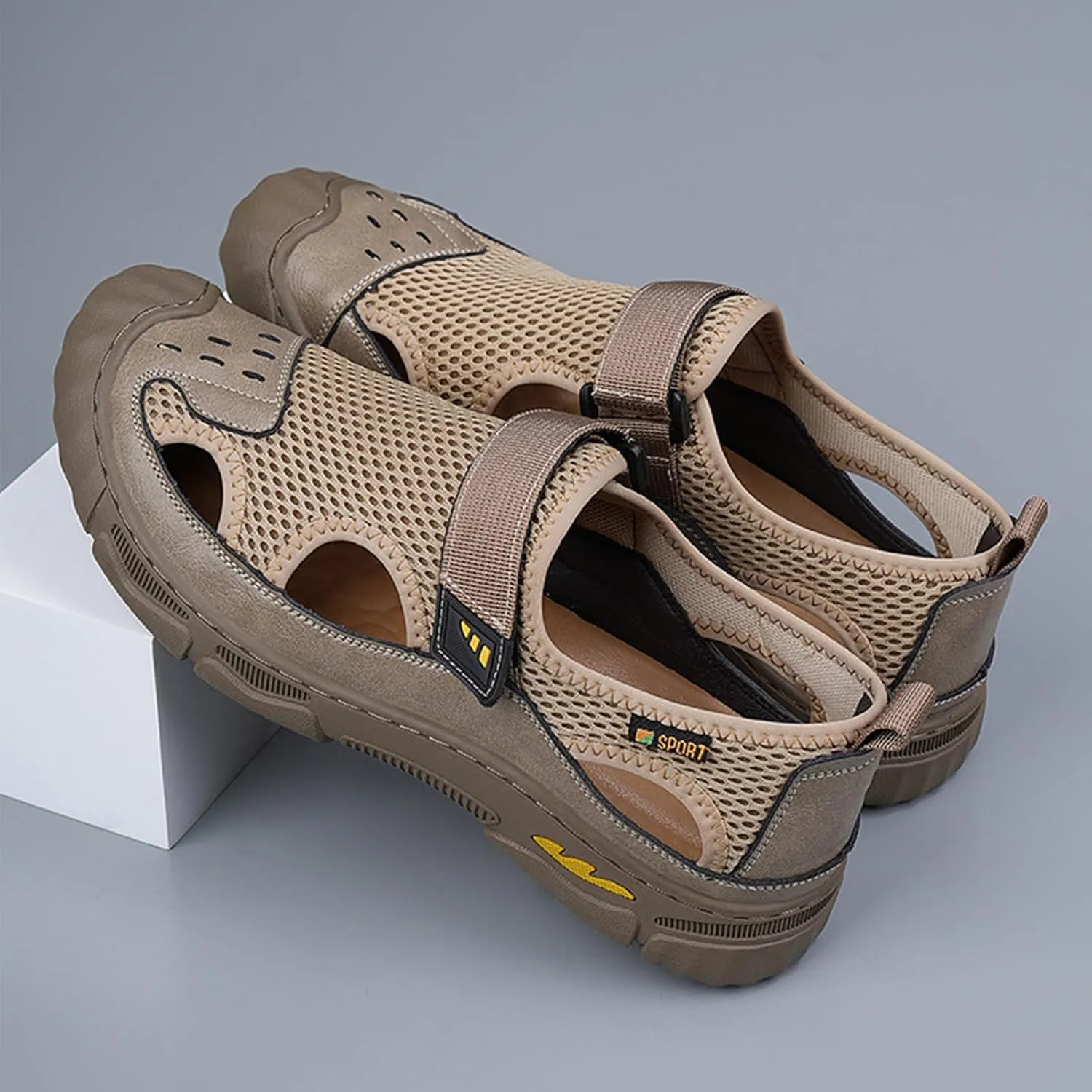 MILDSEVEN Fashion Men's Handmade Sandals, Closed Toe Hiking Sandals, Hollow Out Backpacking Beach Shoes,9.5,Khaki