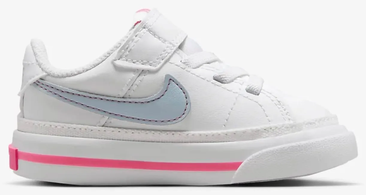 NIKE Boy's Sneakers Shoes