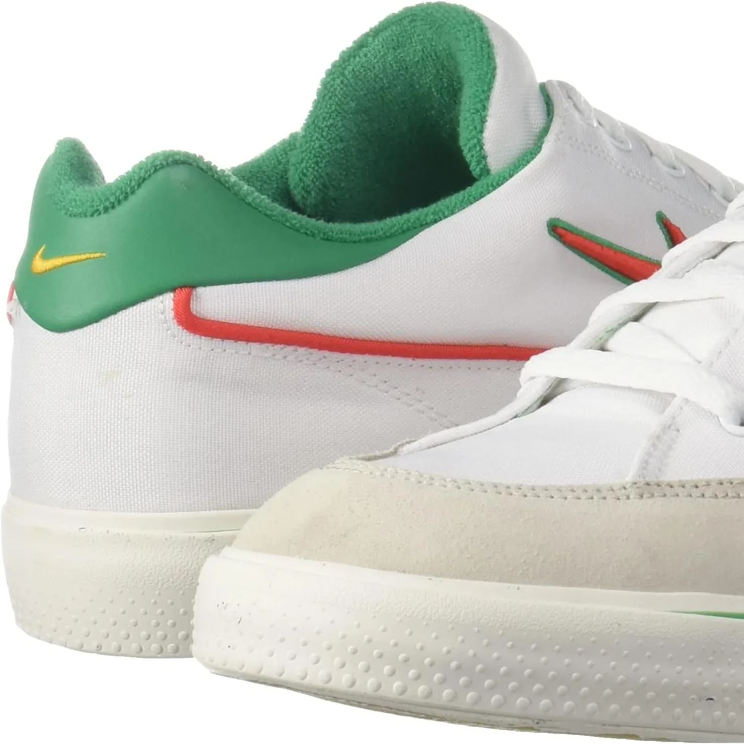 NIKE Boy's Sneakers Shoes