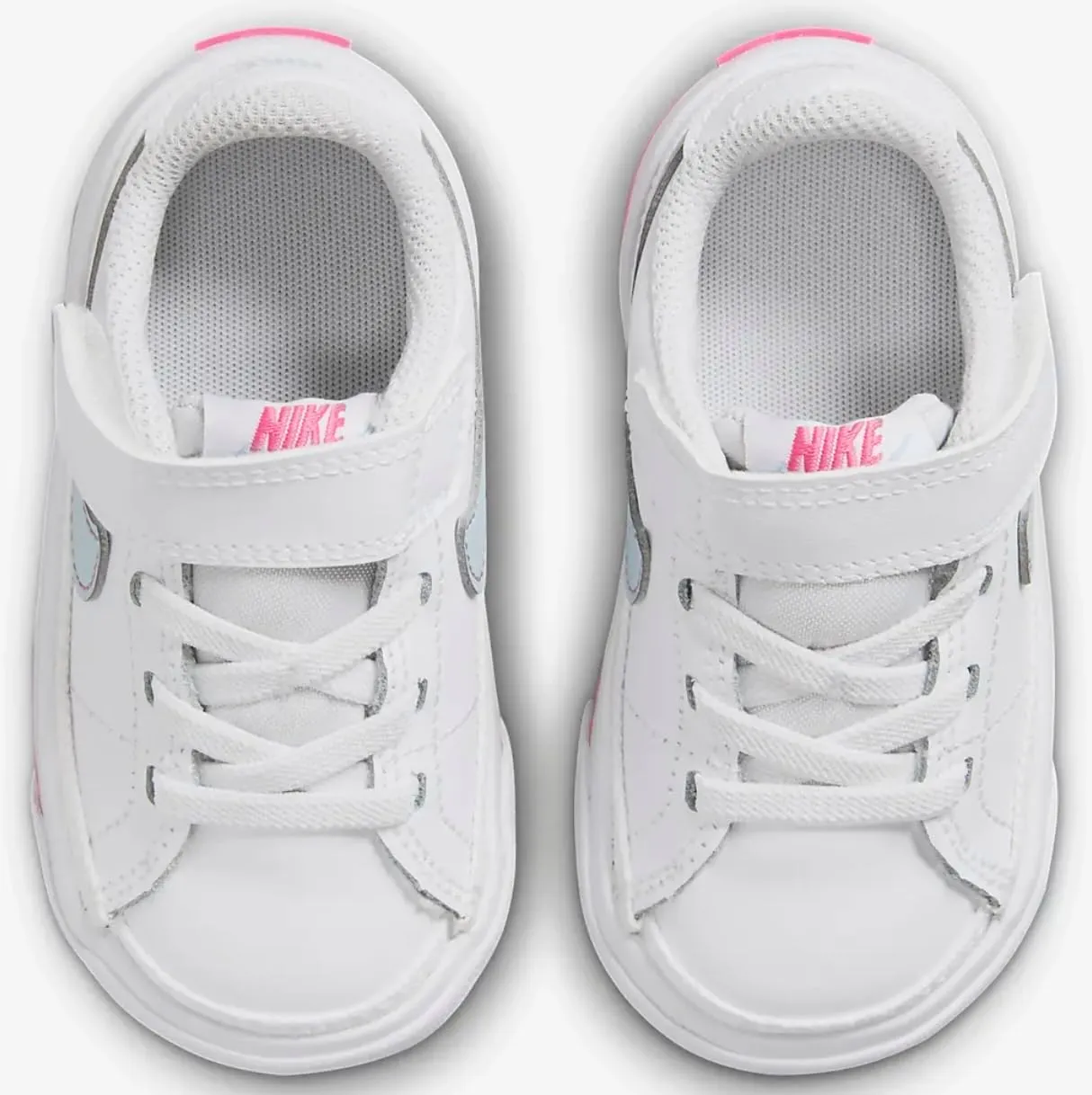 NIKE Boy's Sneakers Shoes