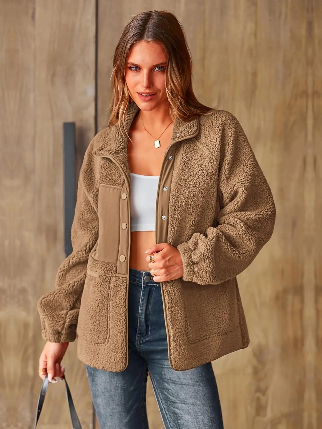 PRETTYGARDEN Women 2024 Fall Winter Fleece Jacket Long Sleeve Casual Button Fuzzy Sherpa Cropped Coats Outerwear with Pockets