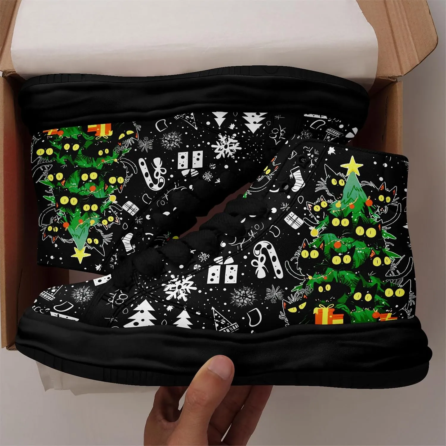 Santa-Themed High-Top Sneakers, Festive Footwear, Comfortable Lightweight Shoes for Men Women, Christmas Day