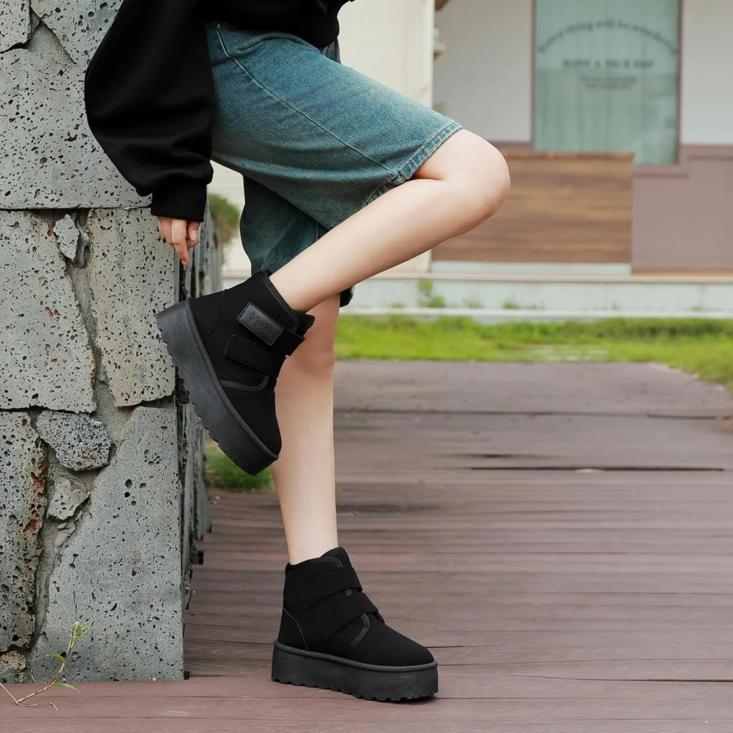 Snow Boots for Women Classic Genuine Suede Leather Winter Boots, Platform Anti-Slip Womens Fur Boots with Memory Foam, Lightweight Ankle Boots Comfort Fuzzy Slippers Shoes