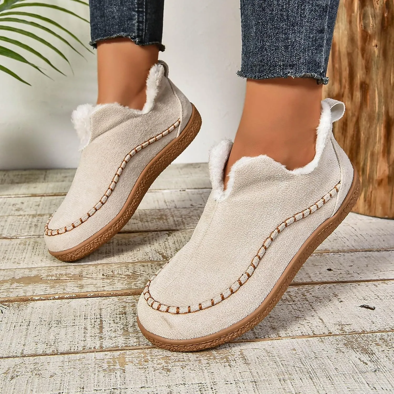 Snow Boots for Women Short Ankle Anti-Slip Boot Fur Fleece Lined Sneakers House Slippers Boot For Outdoor
