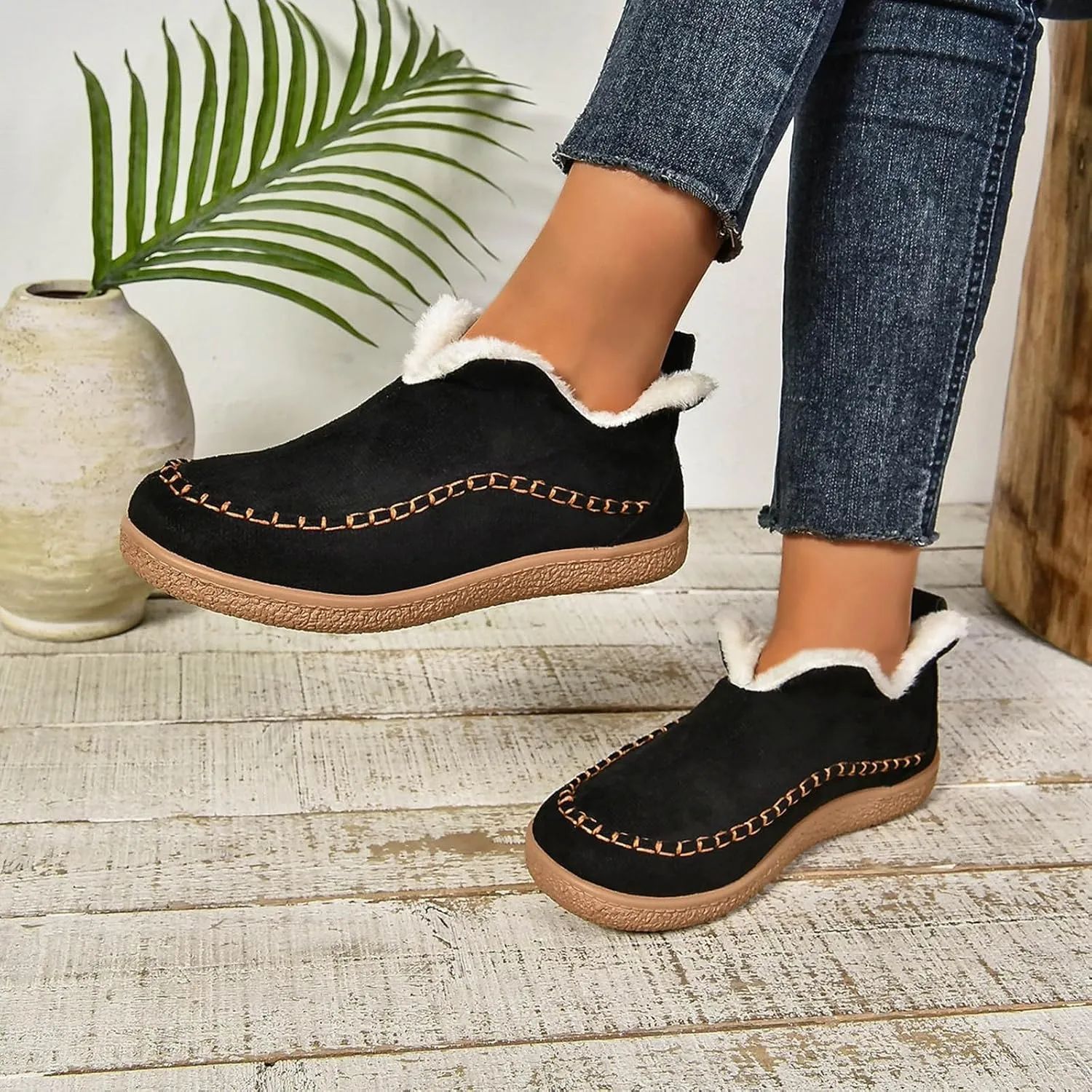Snow Boots for Women Short Ankle Anti-Slip Boot Fur Fleece Lined Sneakers House Slippers Boot For Outdoor
