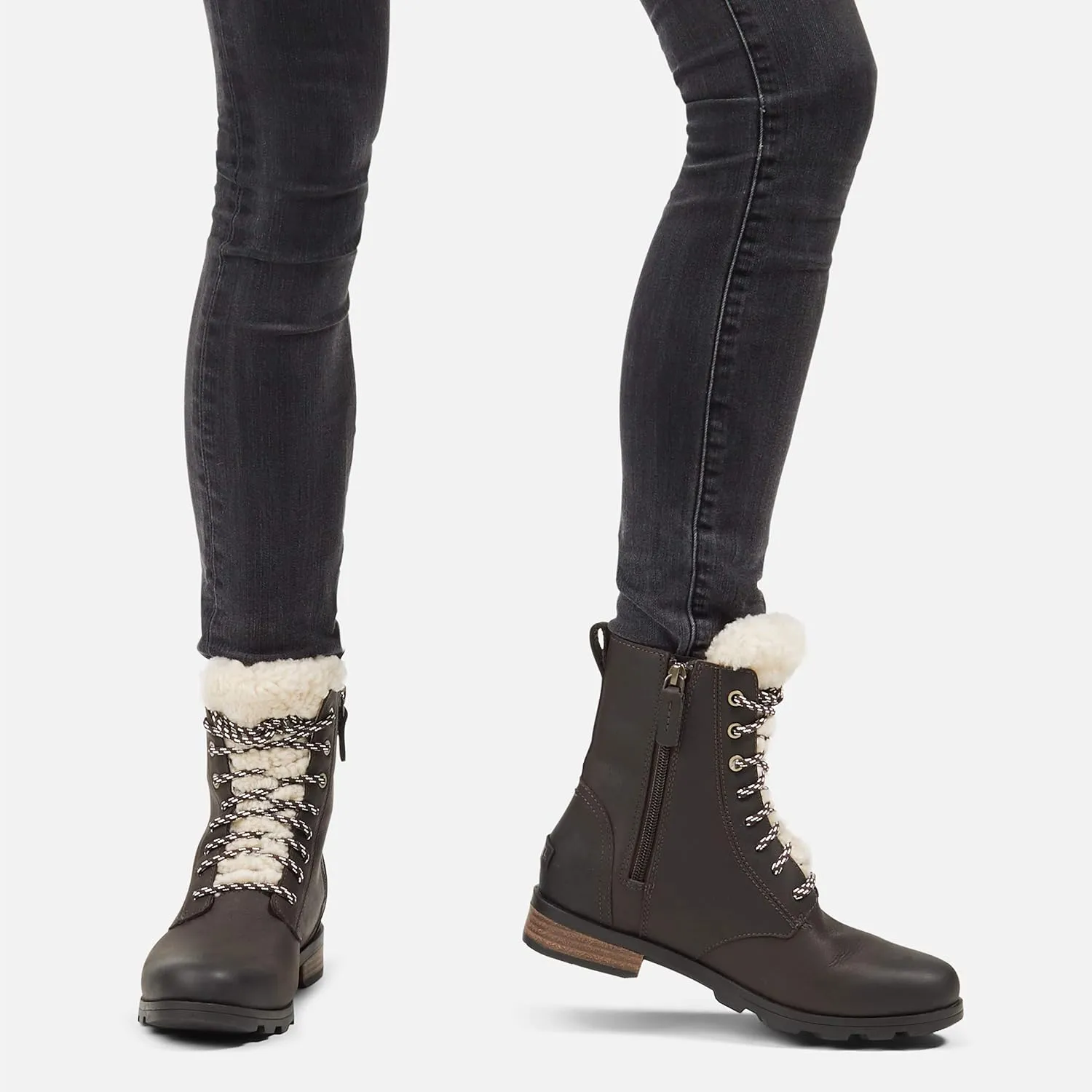 Sorel Women's Emelie Short Lace Cozy - Waterproof