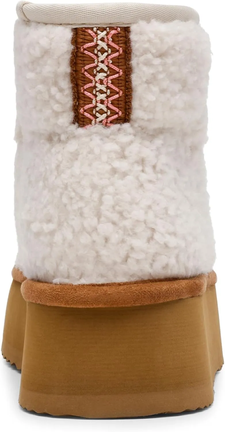 Steve Madden Women's Crue Ankle Boot