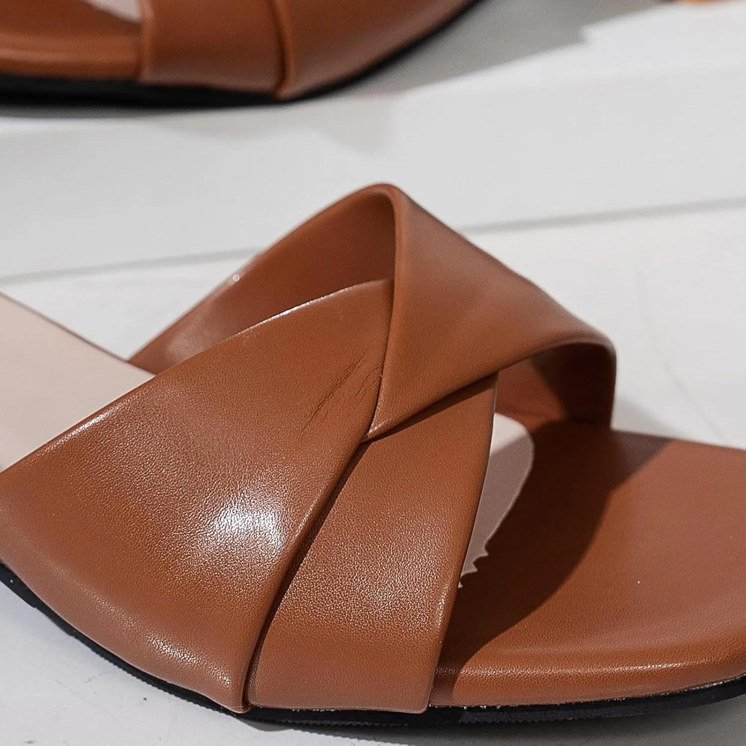 SuanlaTDS Chunky Heels Sandals for Women Dressy Summer 2025 Square Open Toe Slip-on Slides Slippers Sexy Low Block Heel Daily Wear Wedding Party Heeled Sandal Comfortable Outdoor Beach Shoes
