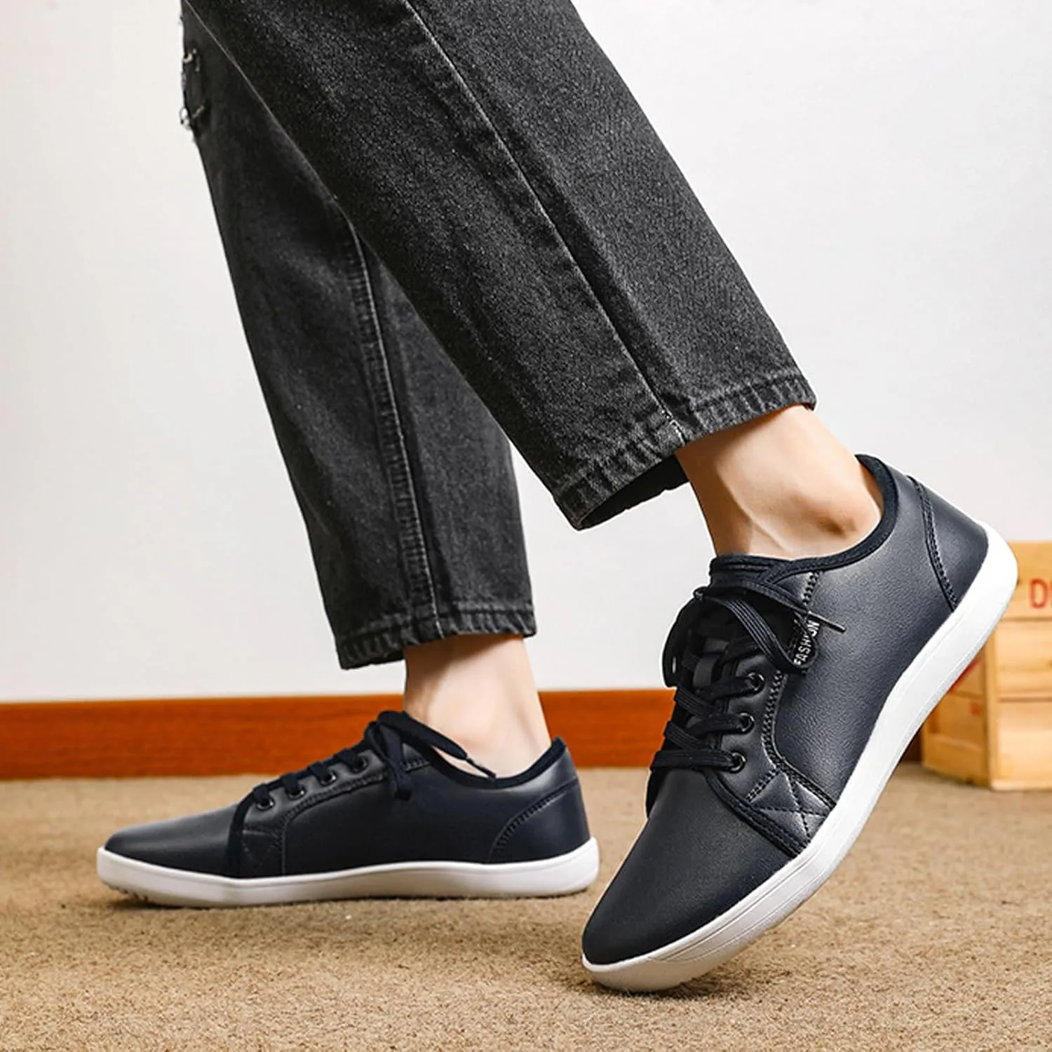 Unisex Leather Fashion Commute Wide Toe Box Barefoot Shoes Comfortable Breathable Non-Slip Lace up Minimalist Zero Drop Casual Sneakers for Walking Outdoor Driving Work