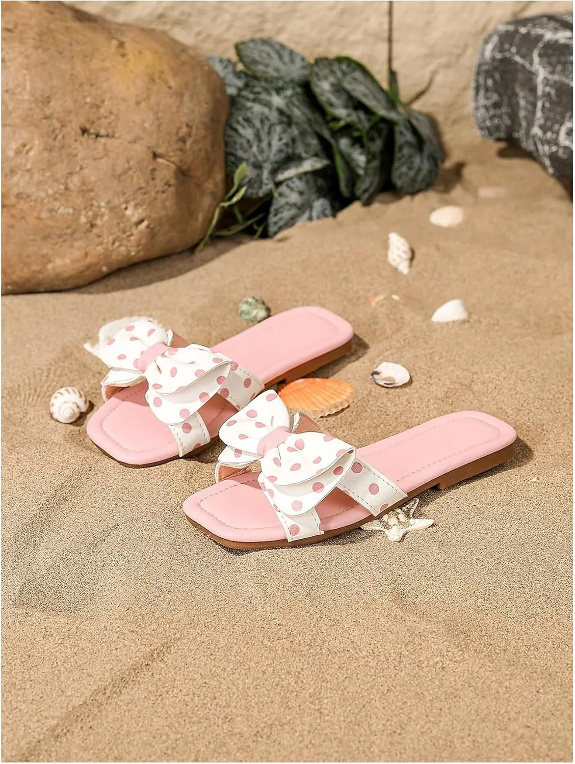 Verdusa Girl's Polka Dots Bow Flat Sandal Square Open Toe Slide Sandals