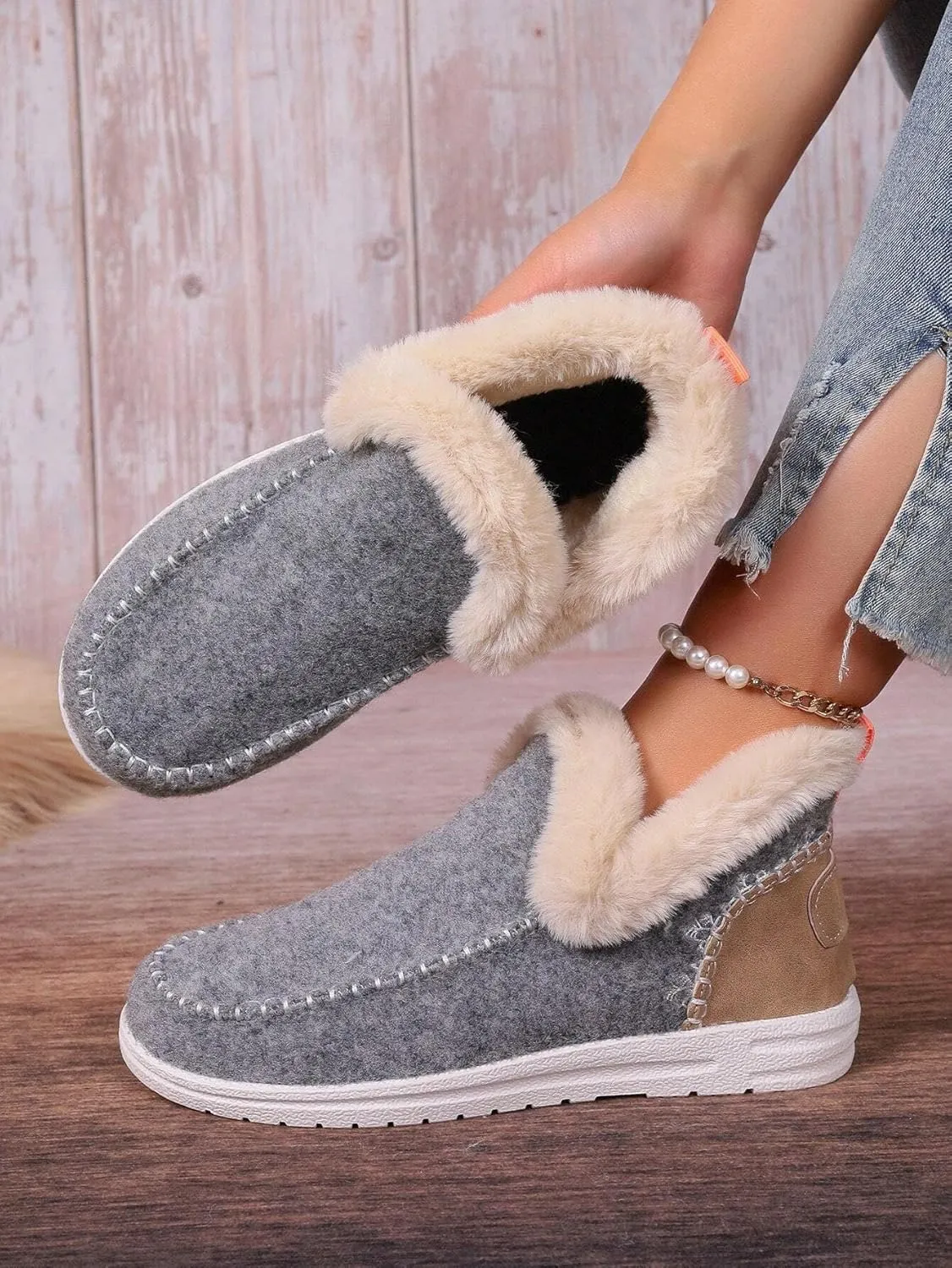 Women Memory Foam Bootie Slippers, Warm Cozy Micro Suede Slipper Boots with Fuzzy Plush Lining Collar for Indoor and Outdoor