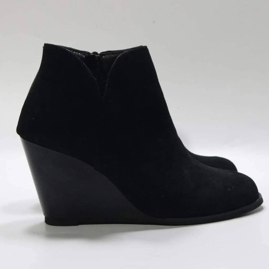 Women's Ankle Boots Low Chunky Heel Comfortable Round Toe Booties with Side Zipper Shoes Fall Slip On Short Boots