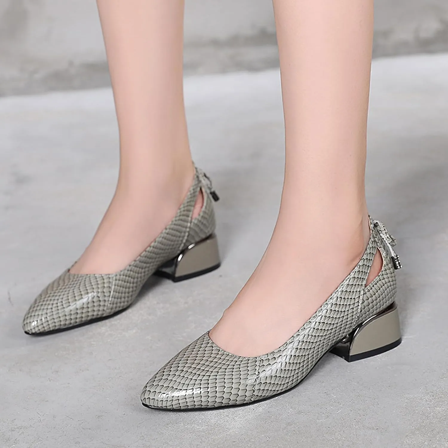 Women’s Genuine Leather Print Low Chunky Heel Dress Pumps Sexy Elegant Breathable Wear-Resistant Pointed Toe Shallow Mouth Slip-on Low Block Heel Pumps Shoes for Work Wedding Date