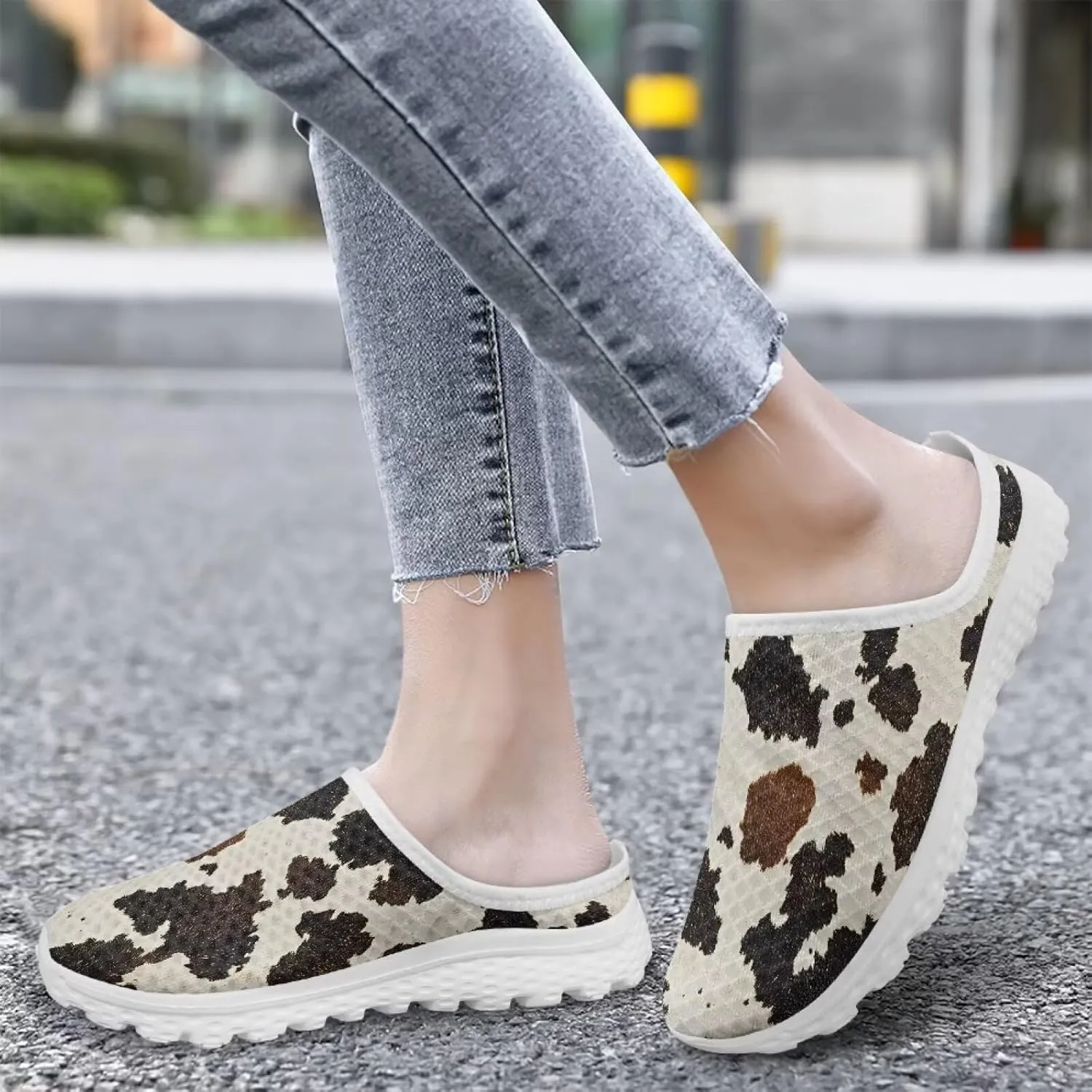 Women's Half Cap Toe Mesh Slippers Lightweight Breathable Lazy Slip On Shoes Fashionable Outdoor Walking Shoes