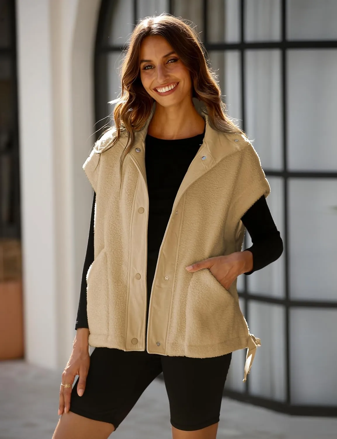 Yeokou Women's Fleece Vest Casual Sleeveless Button Down Winter Warm Sherpa Jacket with Pockets