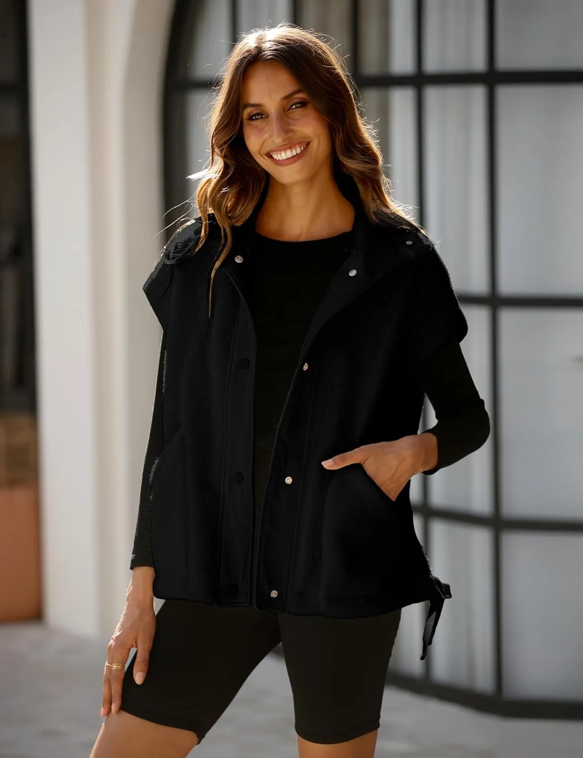 Yeokou Women's Fleece Vest Casual Sleeveless Button Down Winter Warm Sherpa Jacket with Pockets