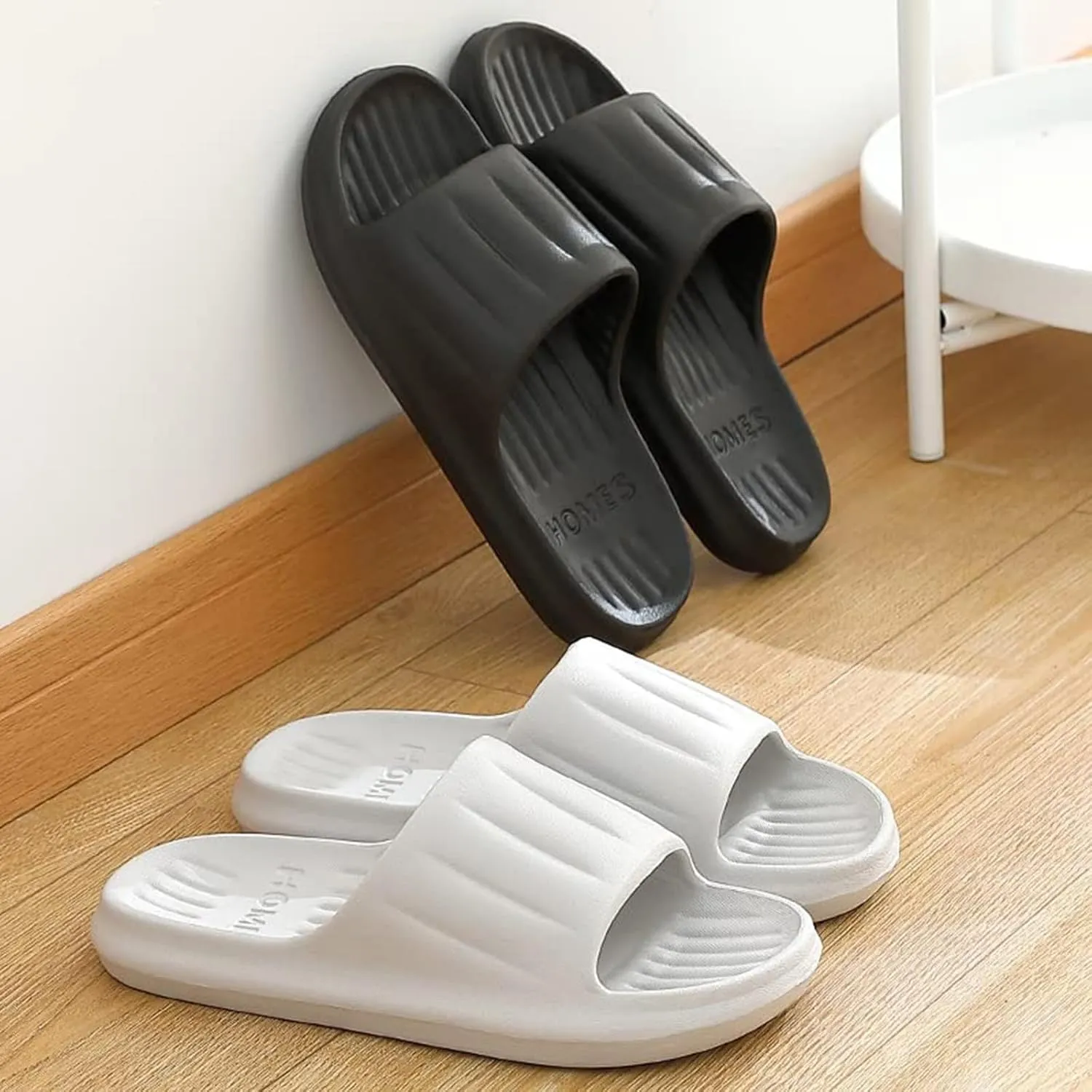 YOLAI Pillow Slippers for Women Men Non Slip Shower Shoes Soft Indoor Outdoor Slides Sandals Ultra Light Quick Drying Bathroom Comfortable House Slippers
