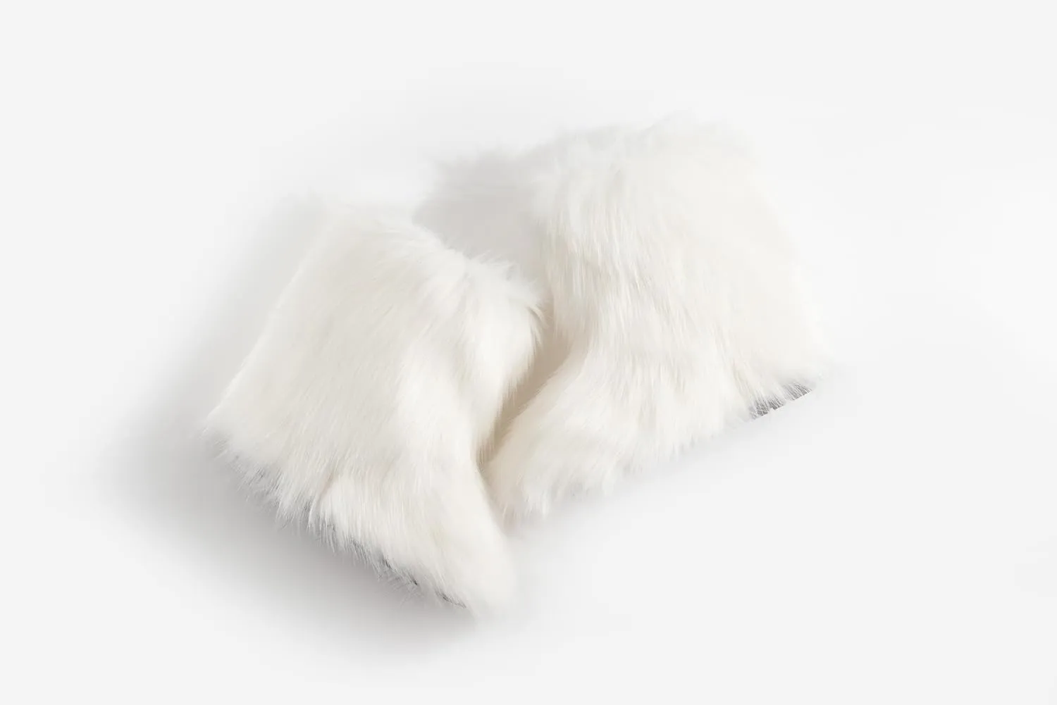 ZVC Women's Faux Fur Boots Furry Snow Boots Comfortable Fluffy Winter Boot Warm Fuzzy Mid-Calf Boot Outdoor Indoor Flat Shoes
